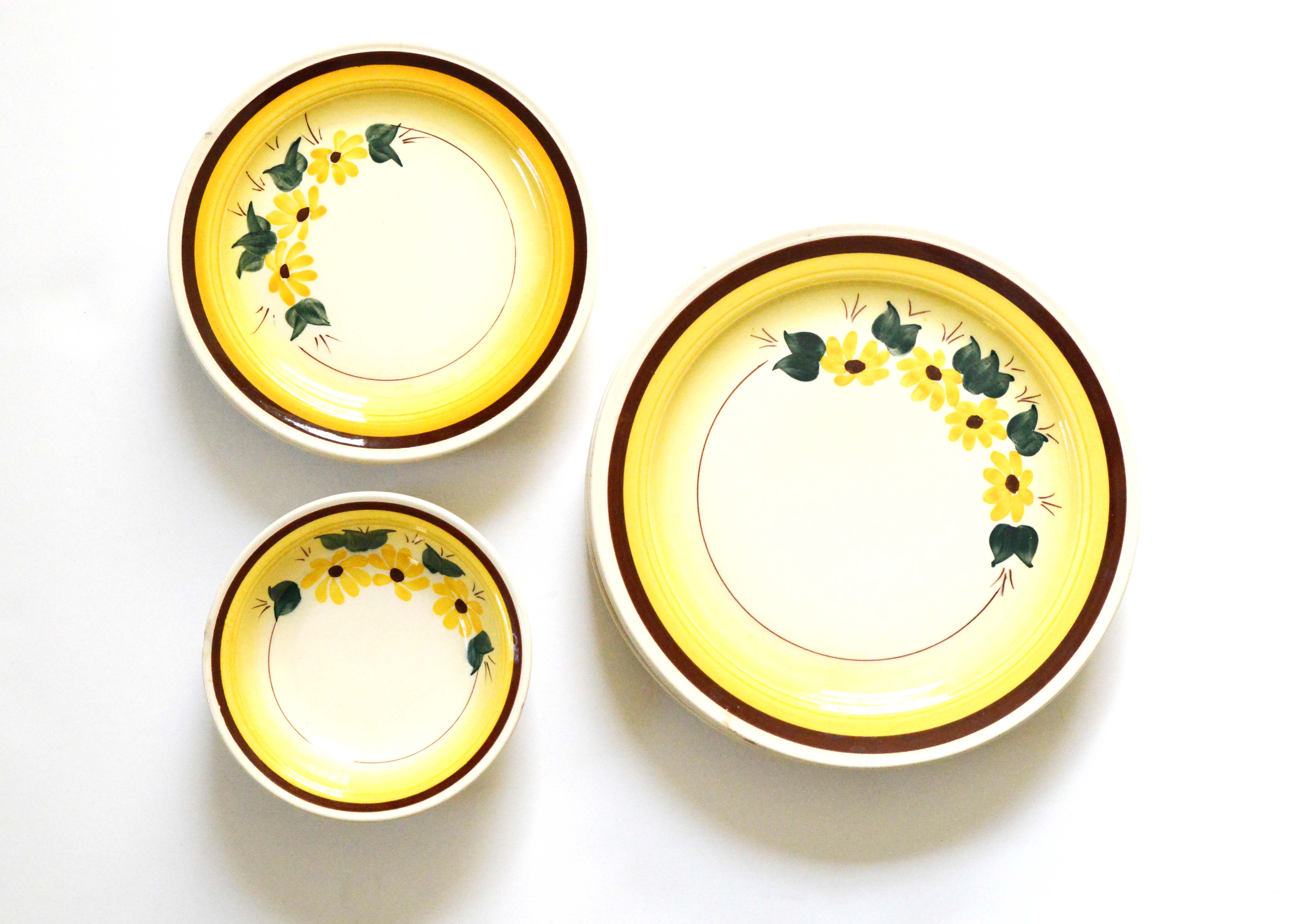 Vernon Kiln "Brown Eyed Susan" Assorted Dishes