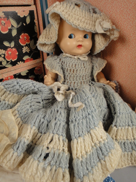 Vintage Metal Doll Trunk, Baby Dolls and Quilt