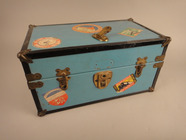 Vintage Metal Doll Trunk, Baby Dolls and Quilt