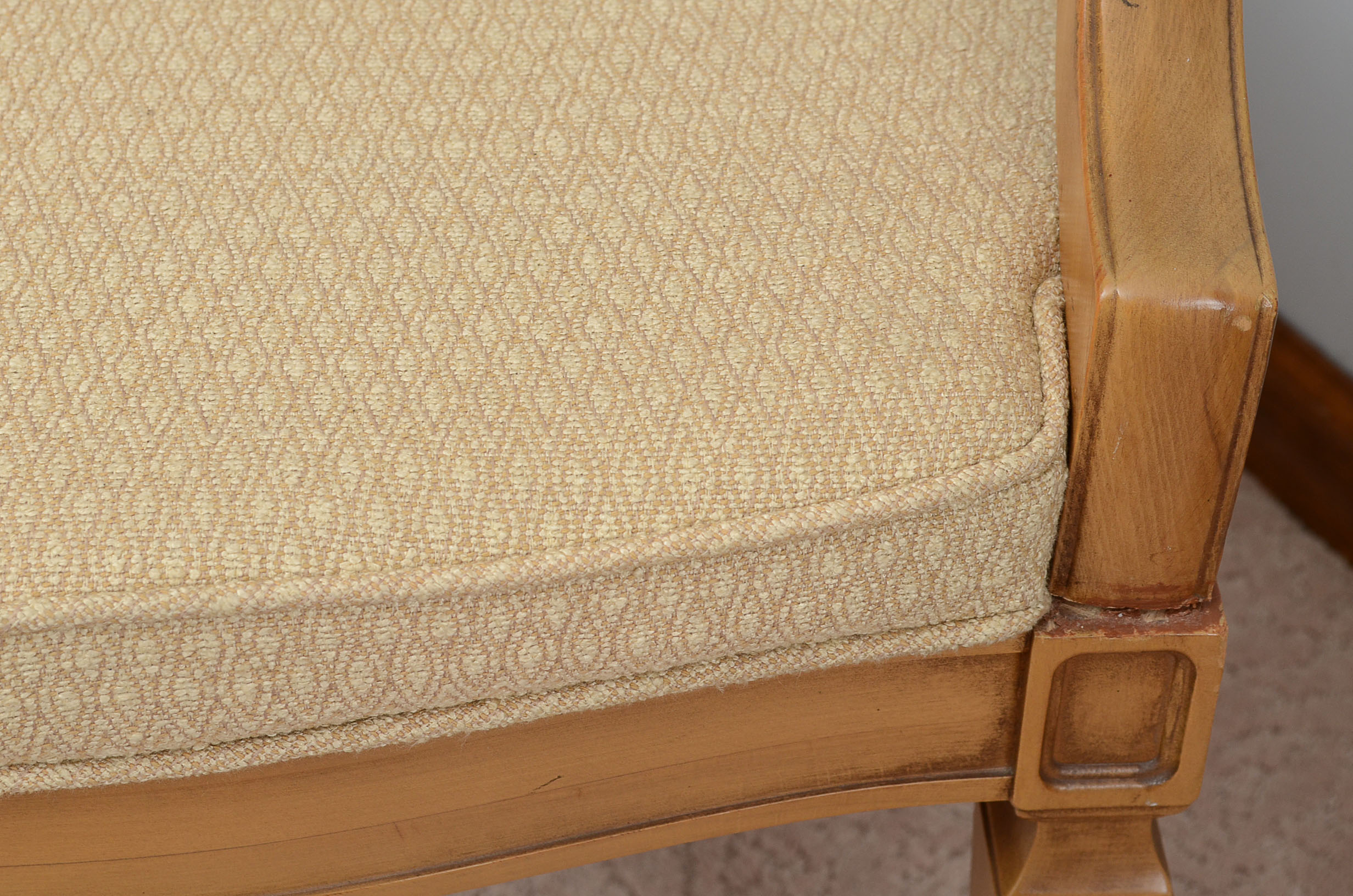 Thomasville Dining Table and Six Chairs