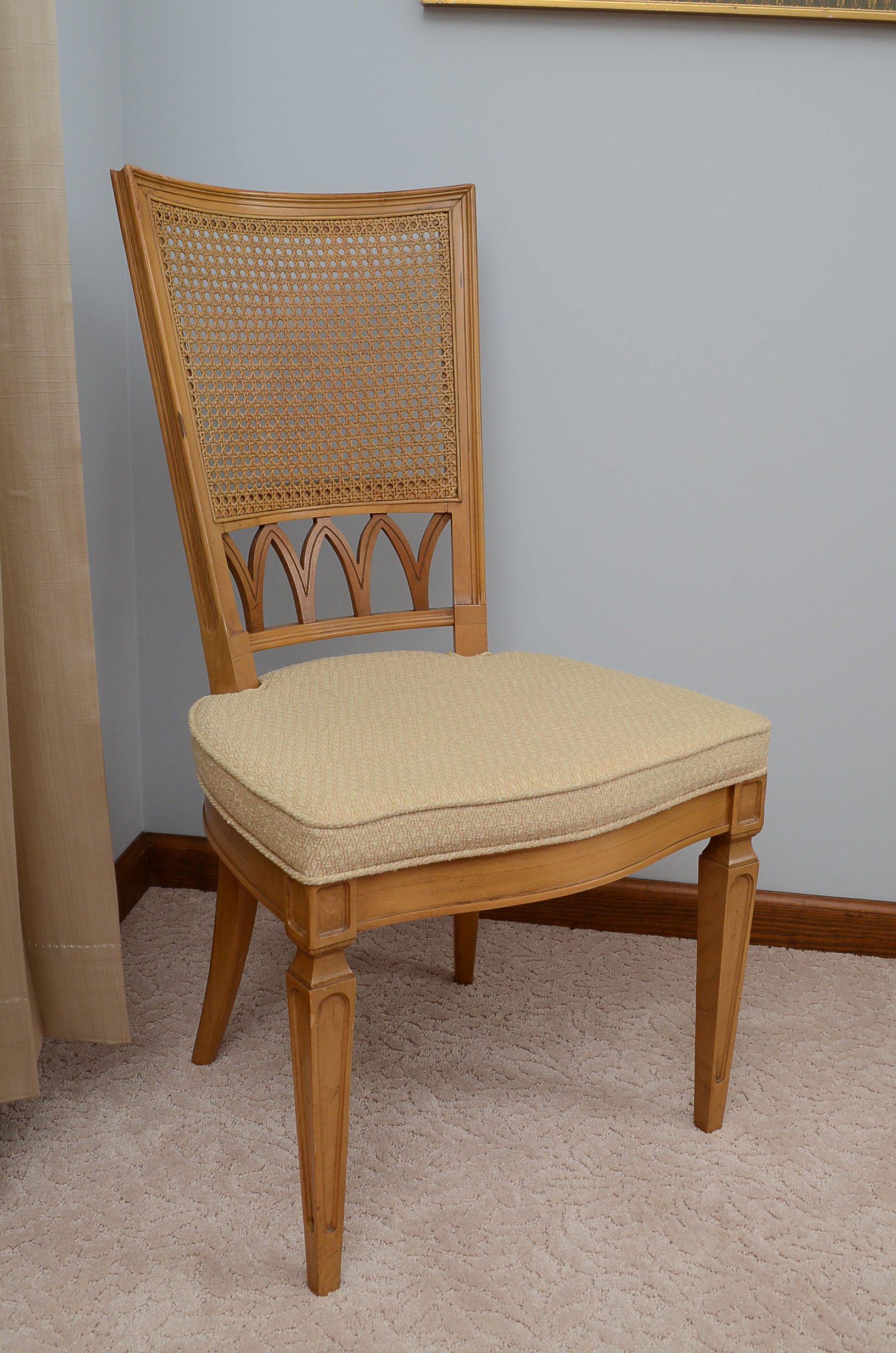 Thomasville Dining Table and Six Chairs