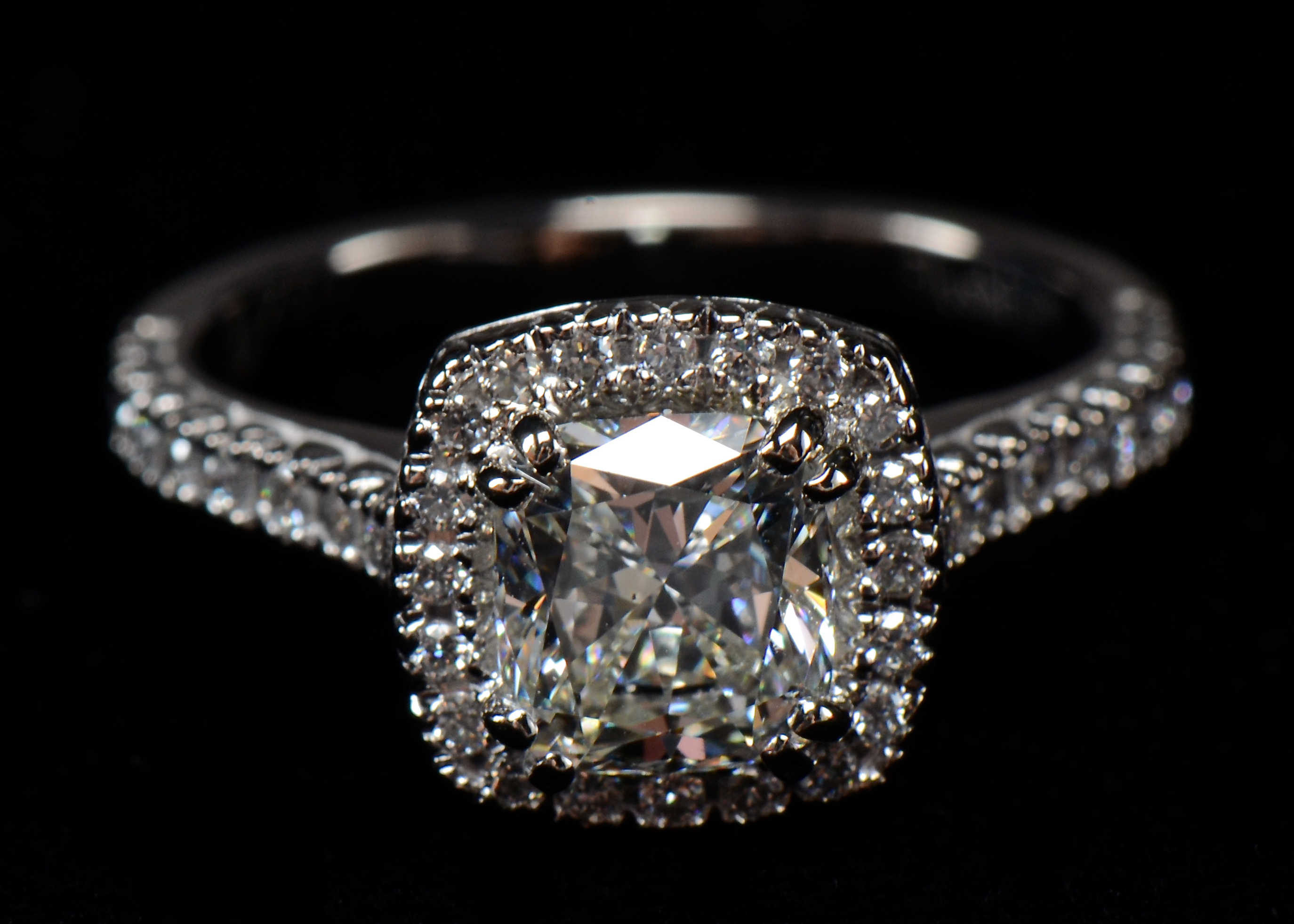 18K Diamond Halo Ring