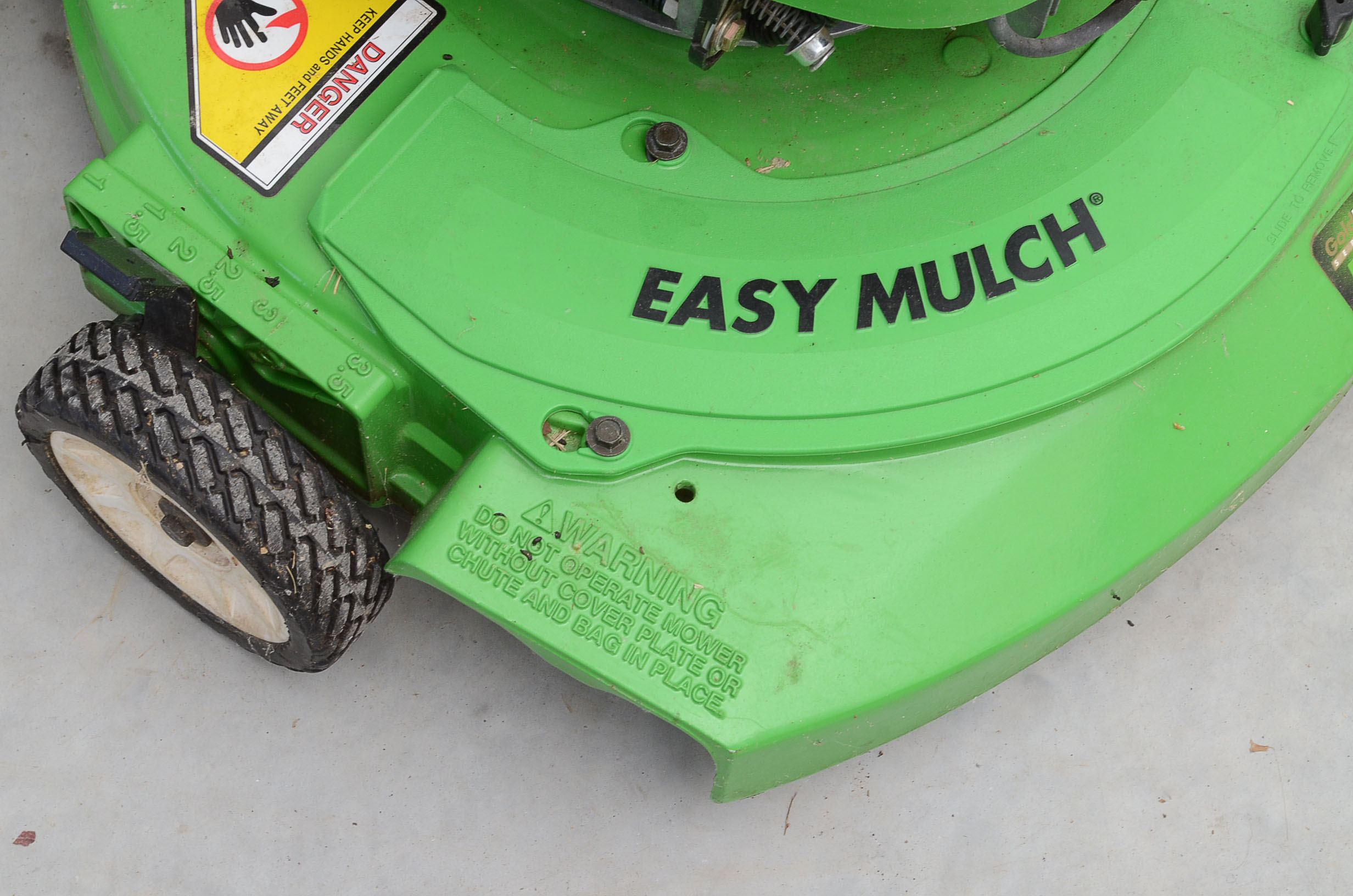 Lawn Boy Easy Stride Lawn Mower - Model 104-7960