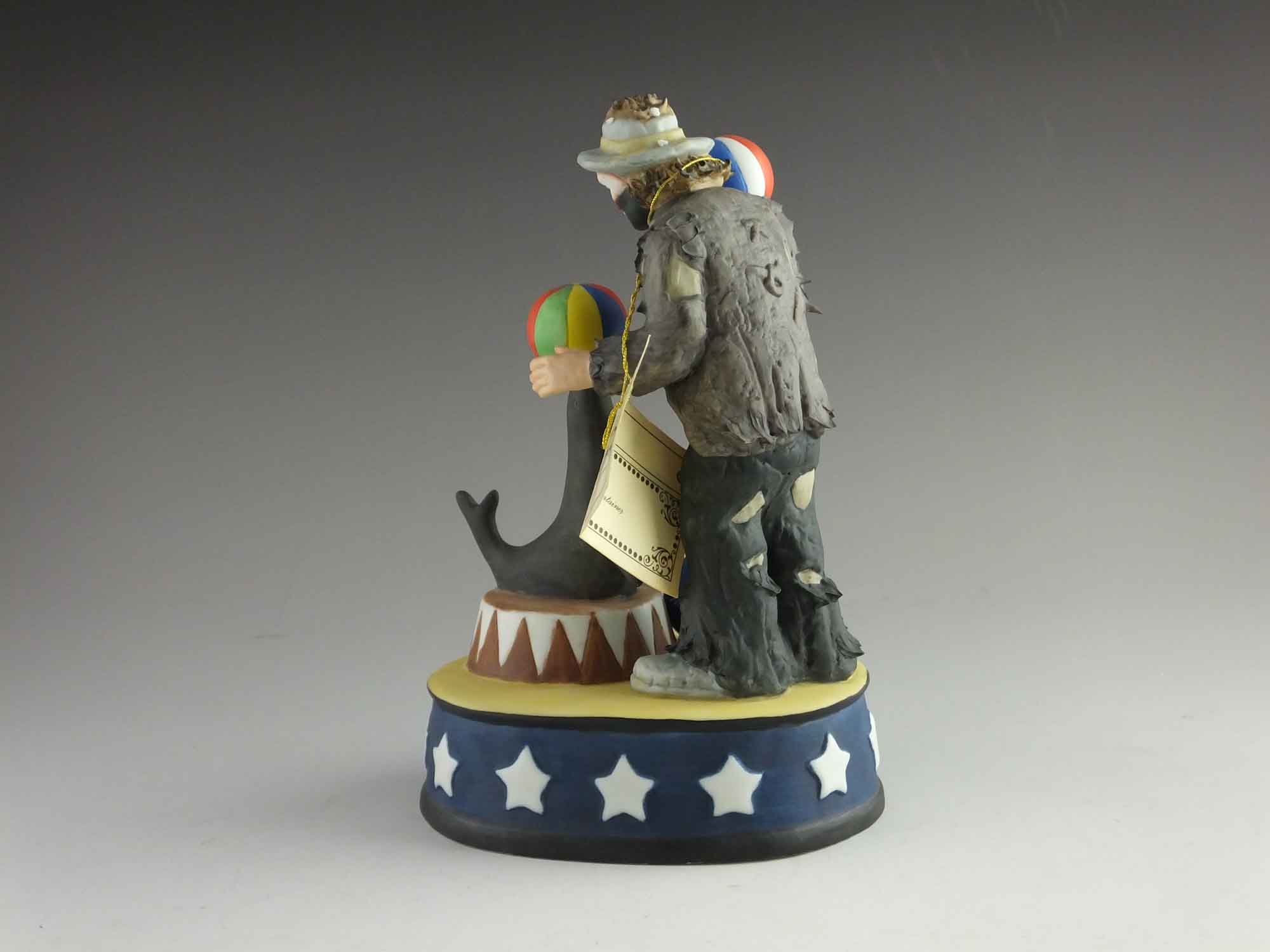 Limited Edition Emmett Kelly Jr. "Entertainer" Figurine