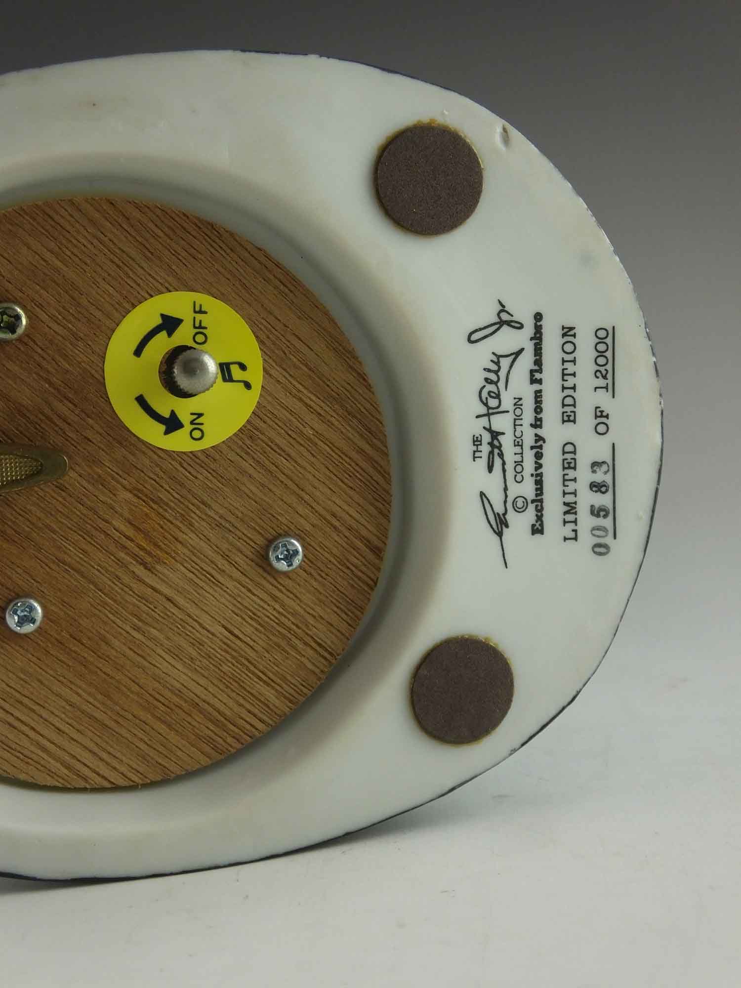 Limited Edition Emmett Kelly Jr. "Entertainer" Figurine