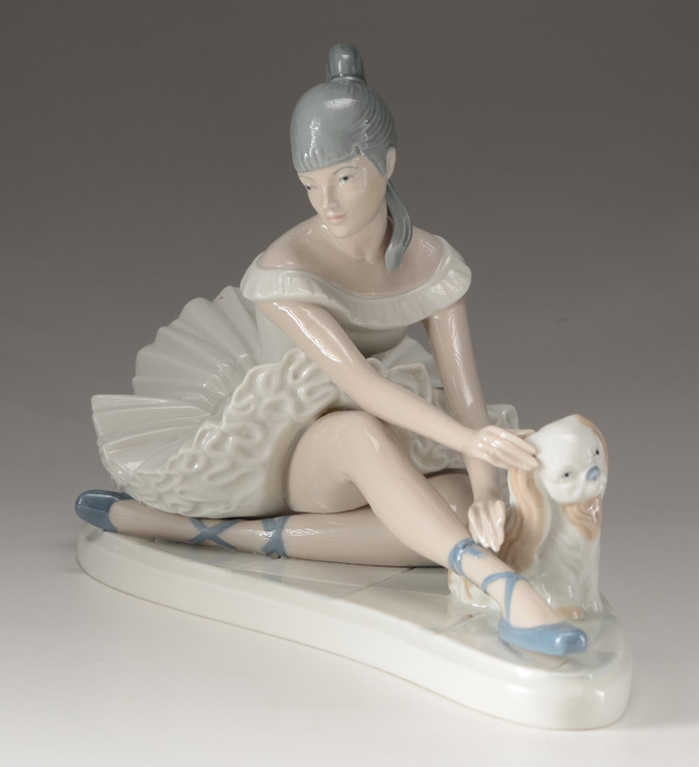 M. Requena Ballet Figurine