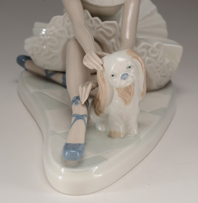 M. Requena Ballet Figurine
