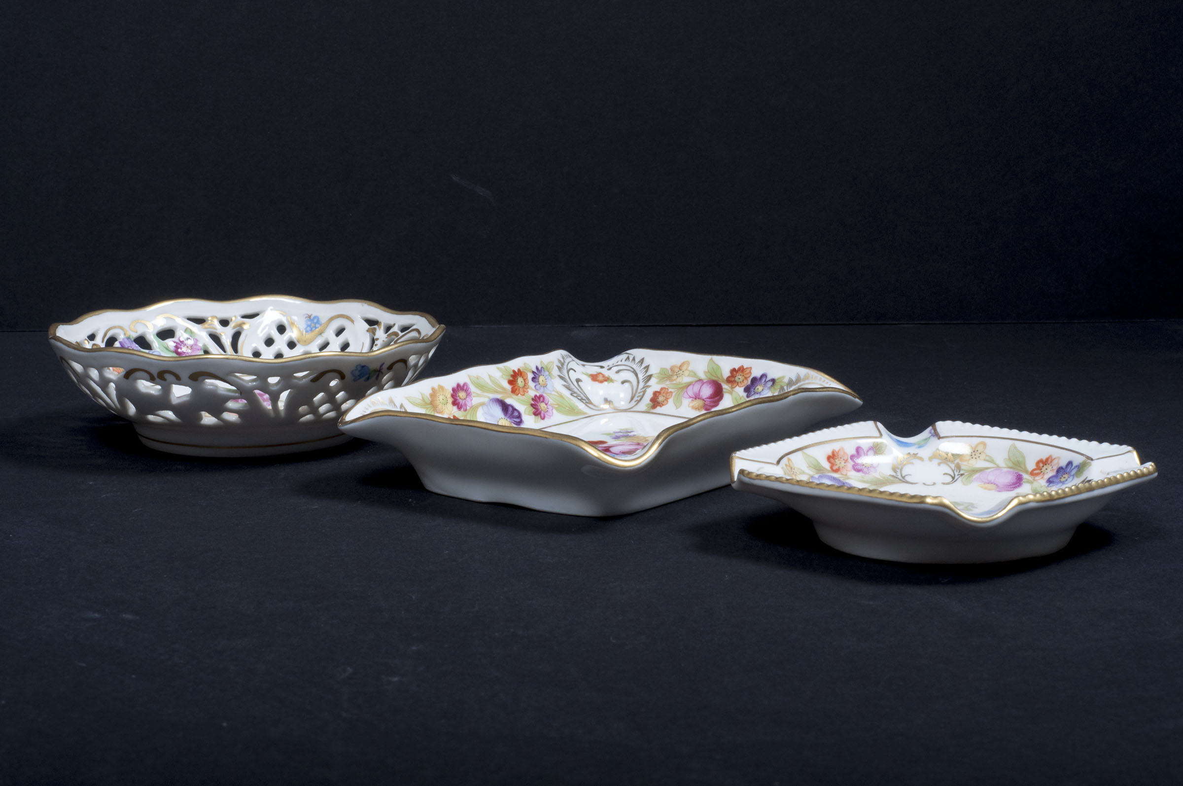 Schumann Bavaria "Empress" Dresden China