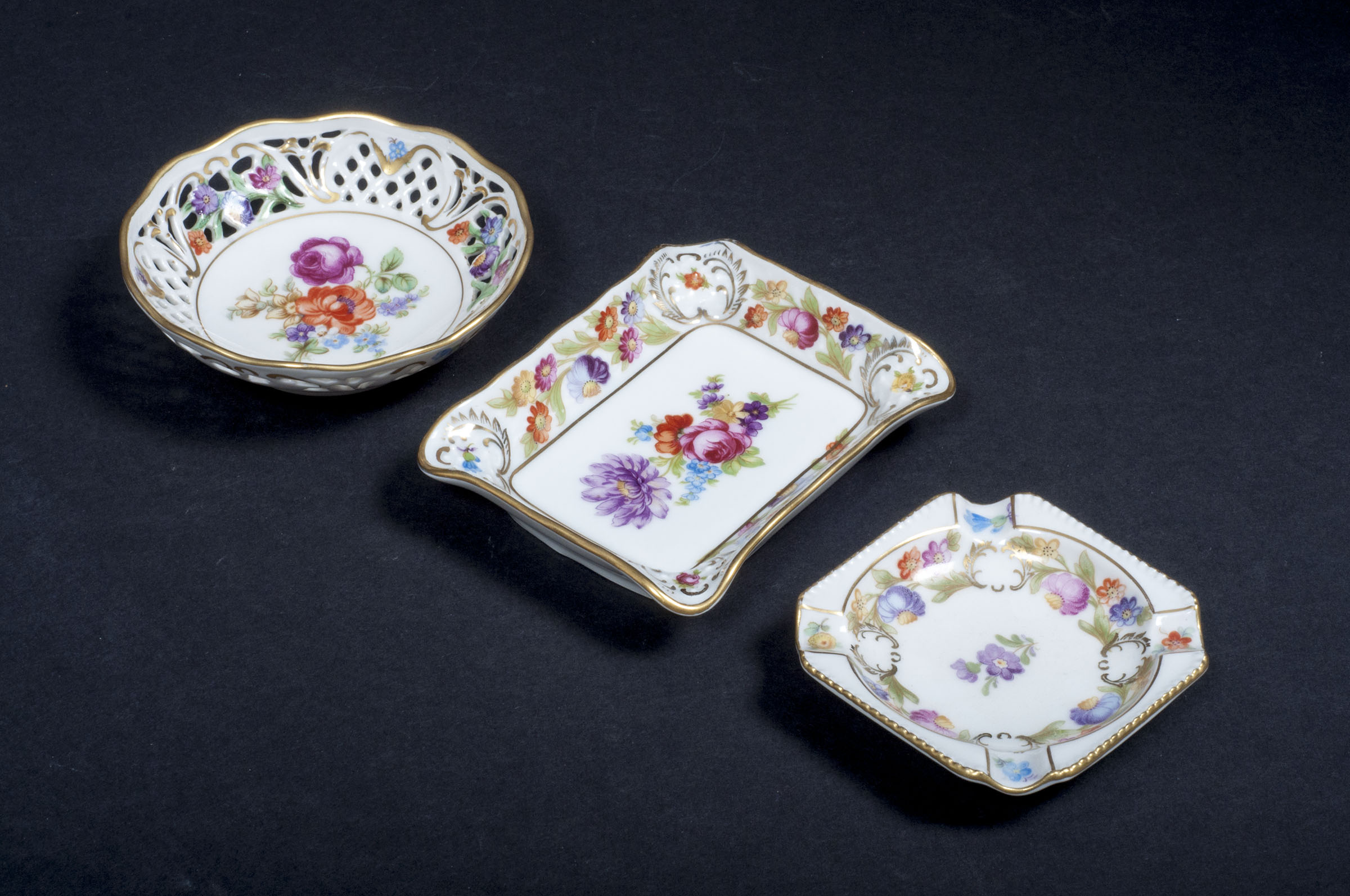 Schumann Bavaria "Empress" Dresden China