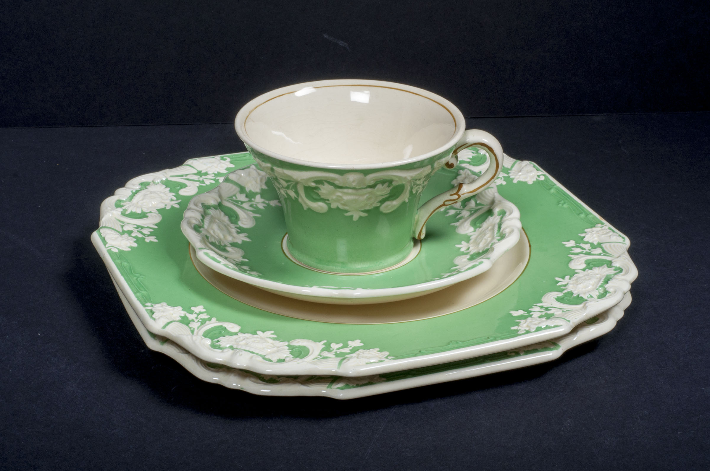George Jones & Sons "Marlborough" China