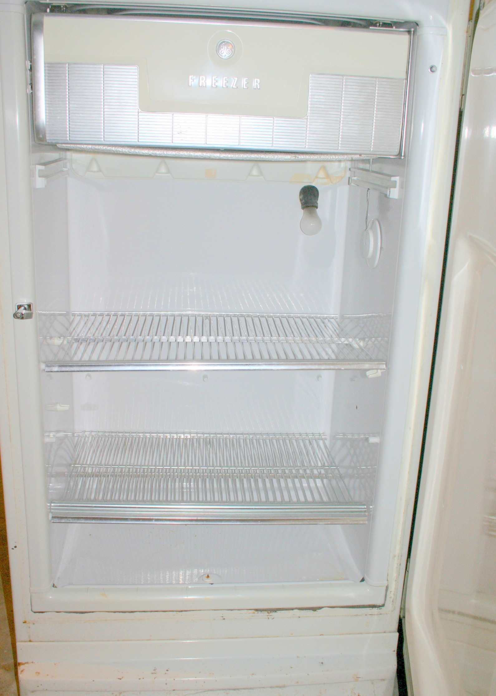 Vintage GE Fridge/Freezer