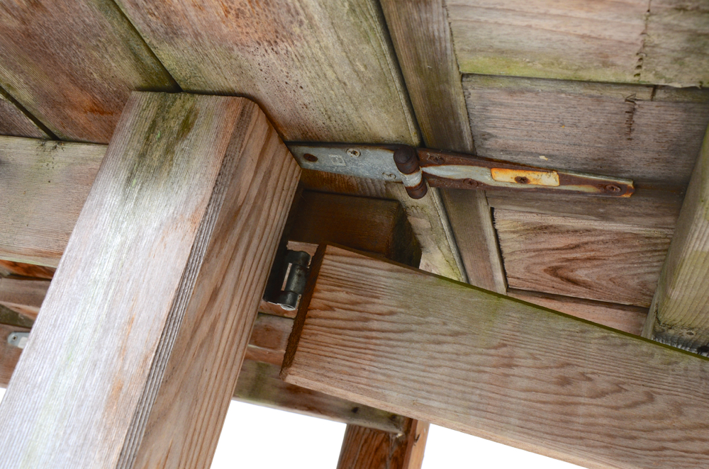 Outdoor Drop Leaf Table