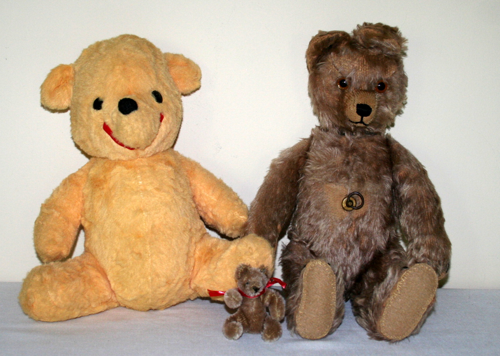 Vintage Steiff Bears and Winnie the Pooh