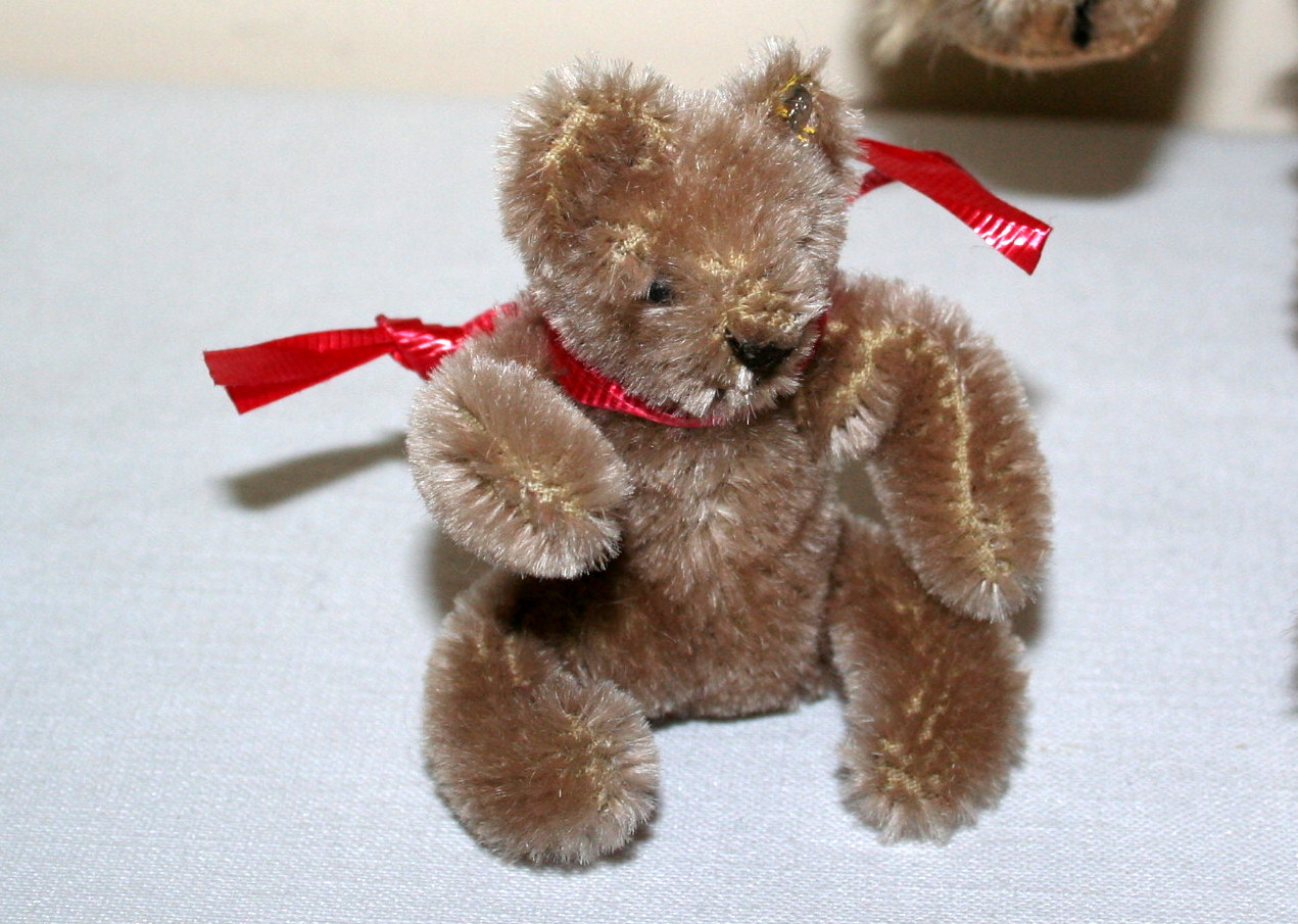 Vintage Steiff Bears and Winnie the Pooh