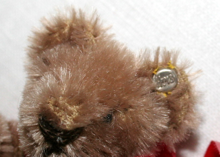 Vintage Steiff Bears and Winnie the Pooh