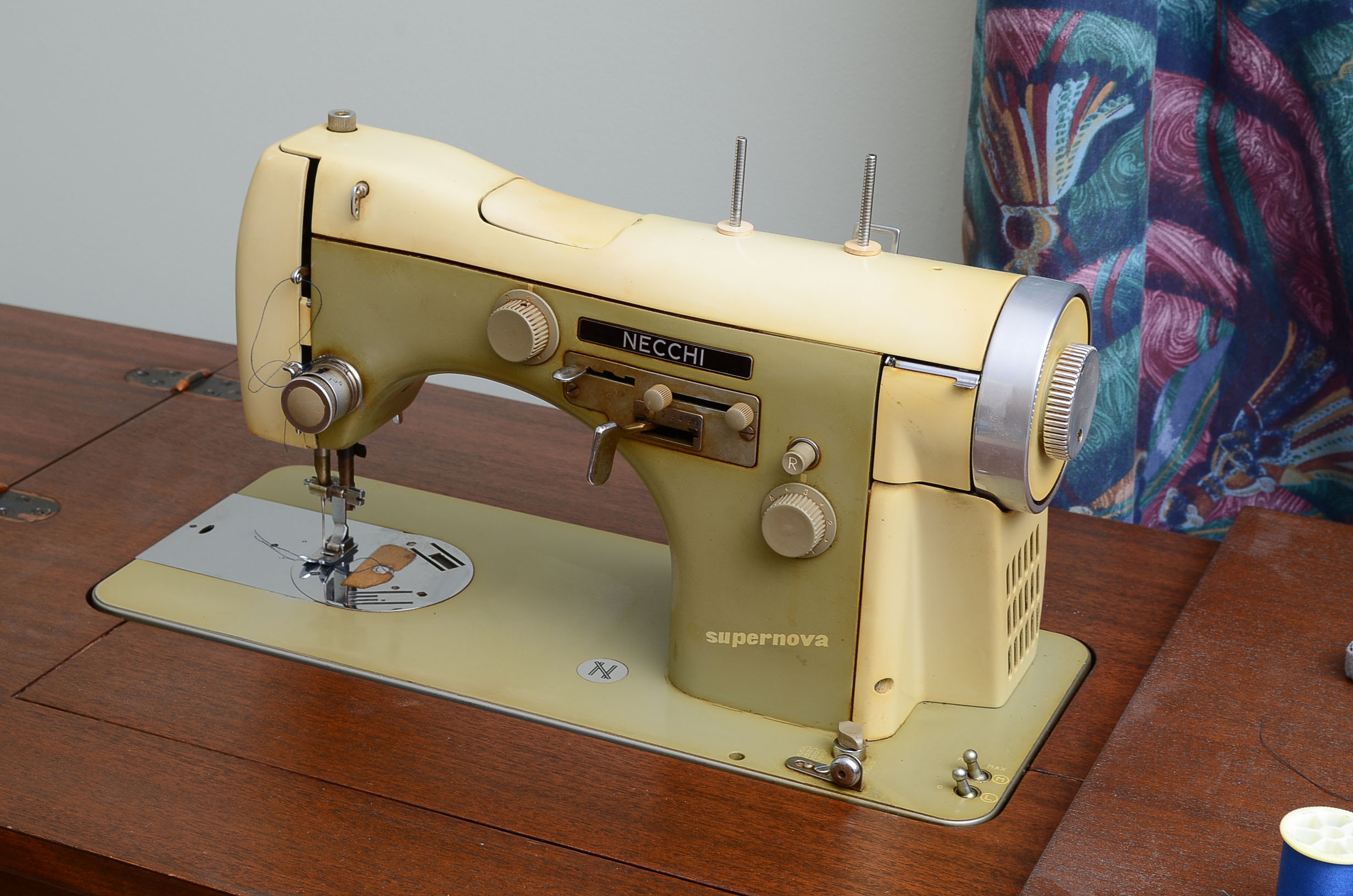Vintage Vintage Necchi Supernova Sewing Machine