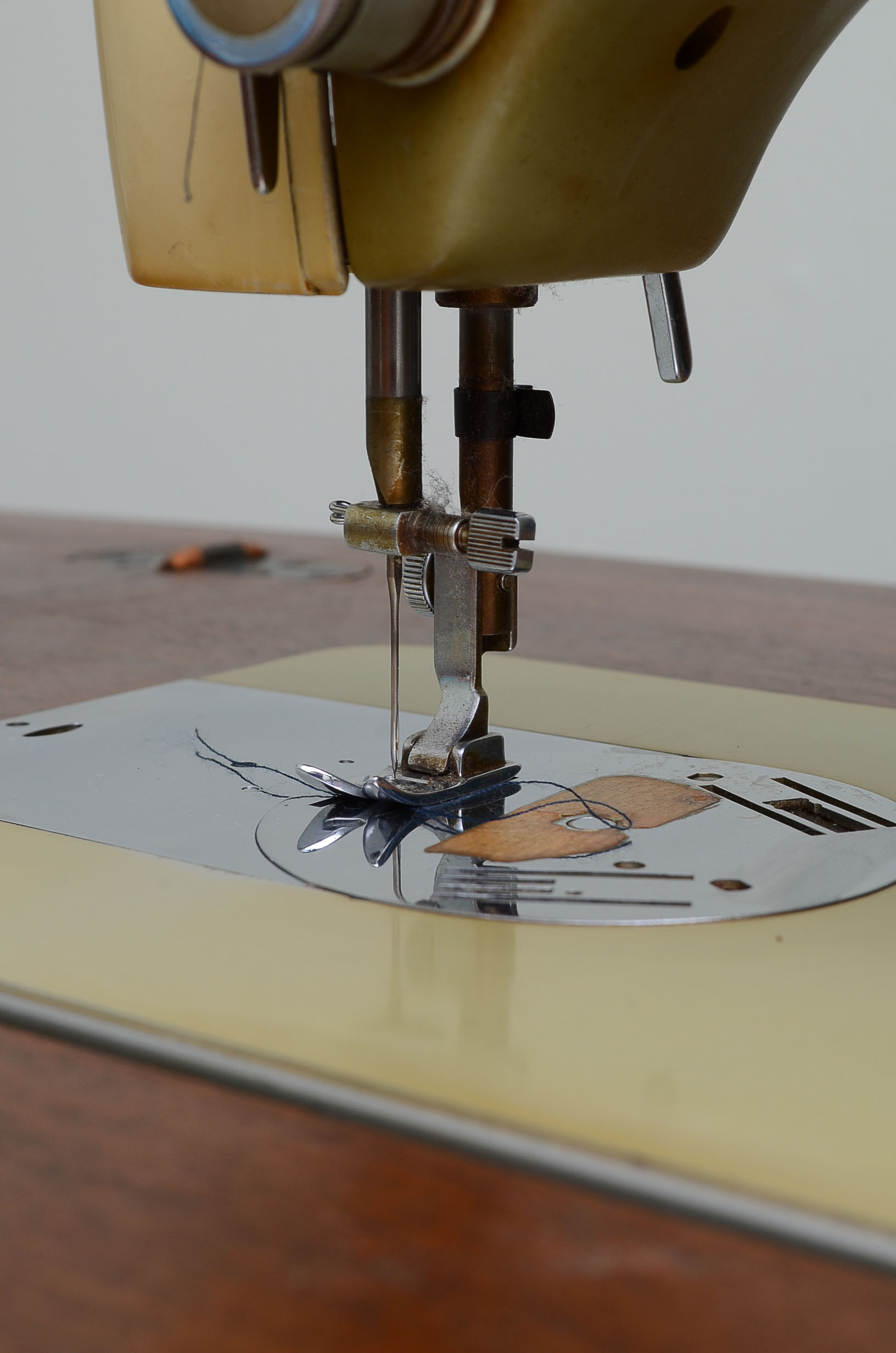 Vintage Vintage Necchi Supernova Sewing Machine