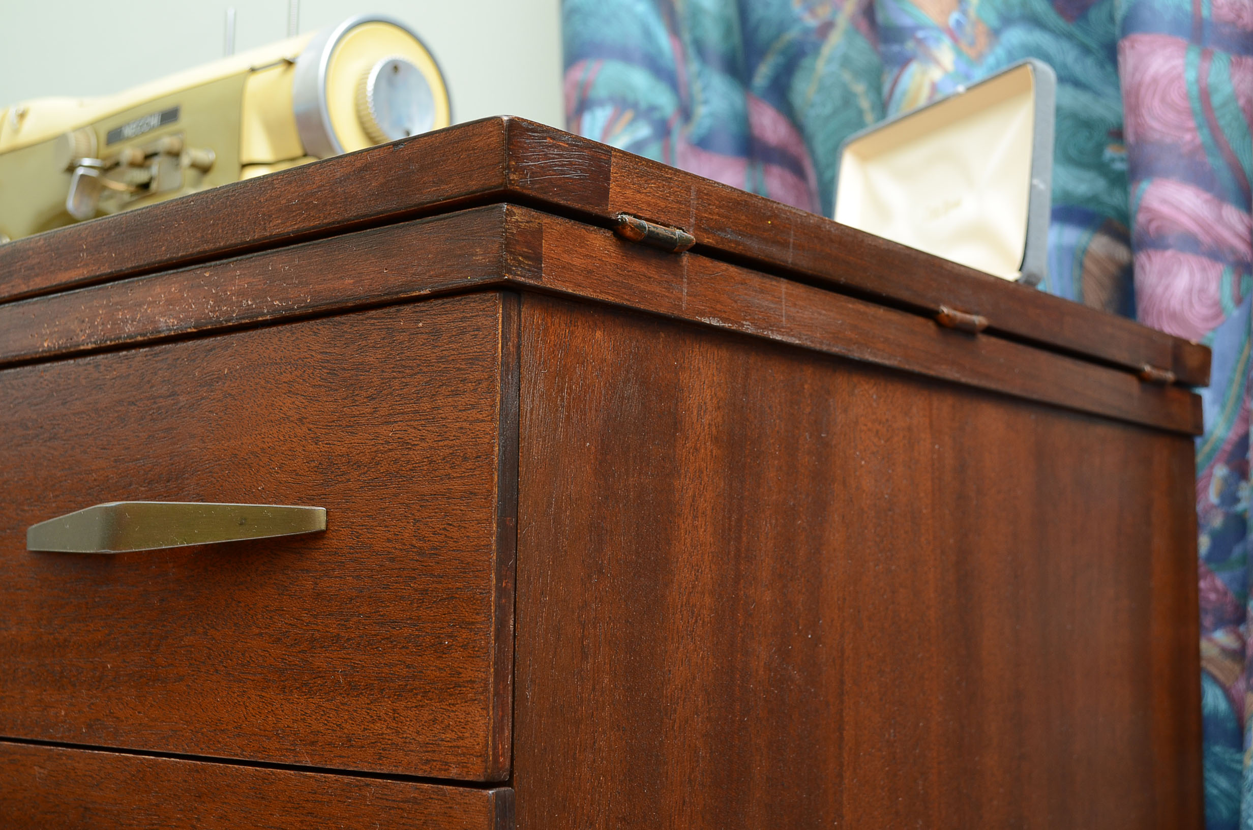 Vintage Vintage Necchi Supernova Sewing Machine