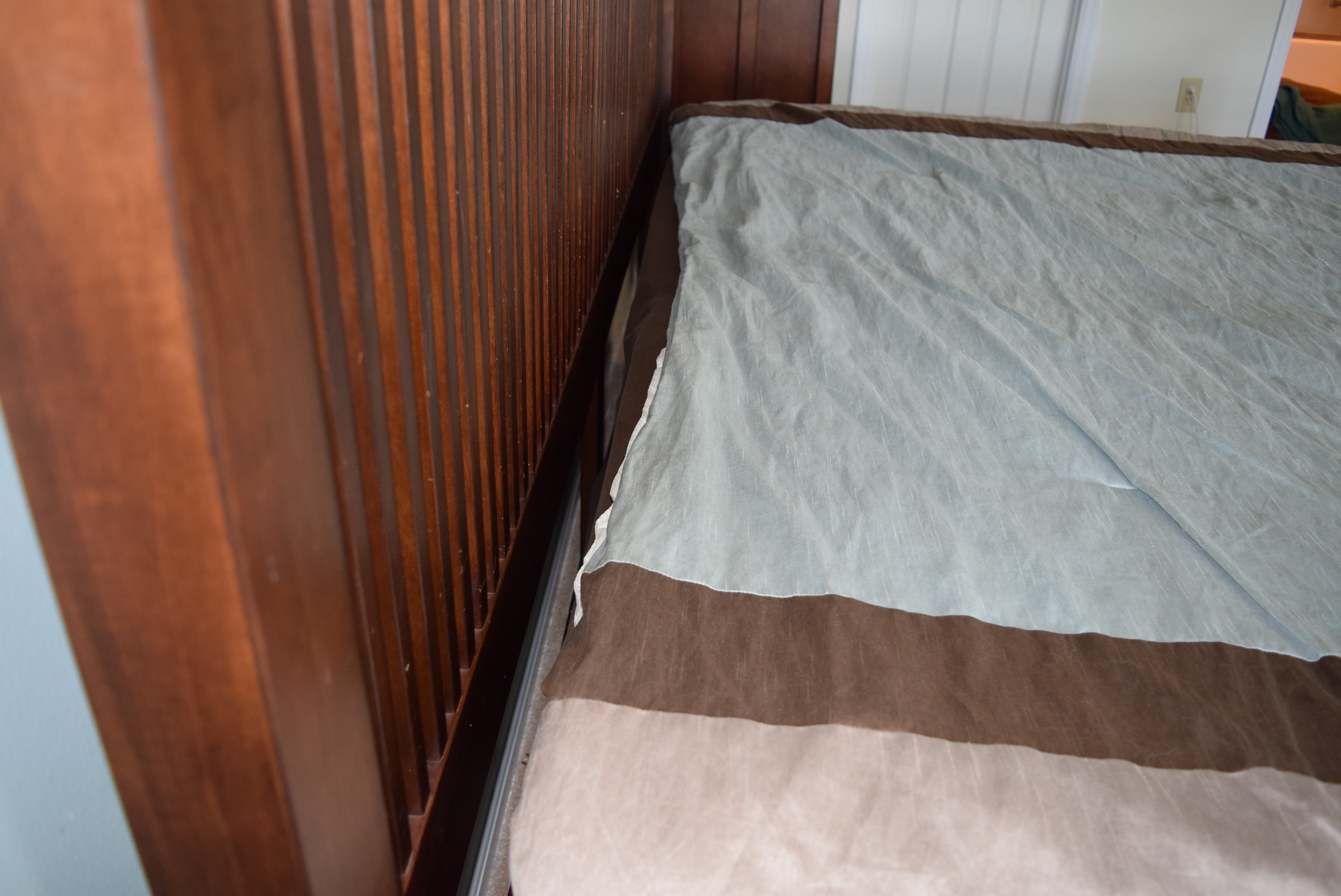 American Signature Arts and Crafts Style King Size Bed