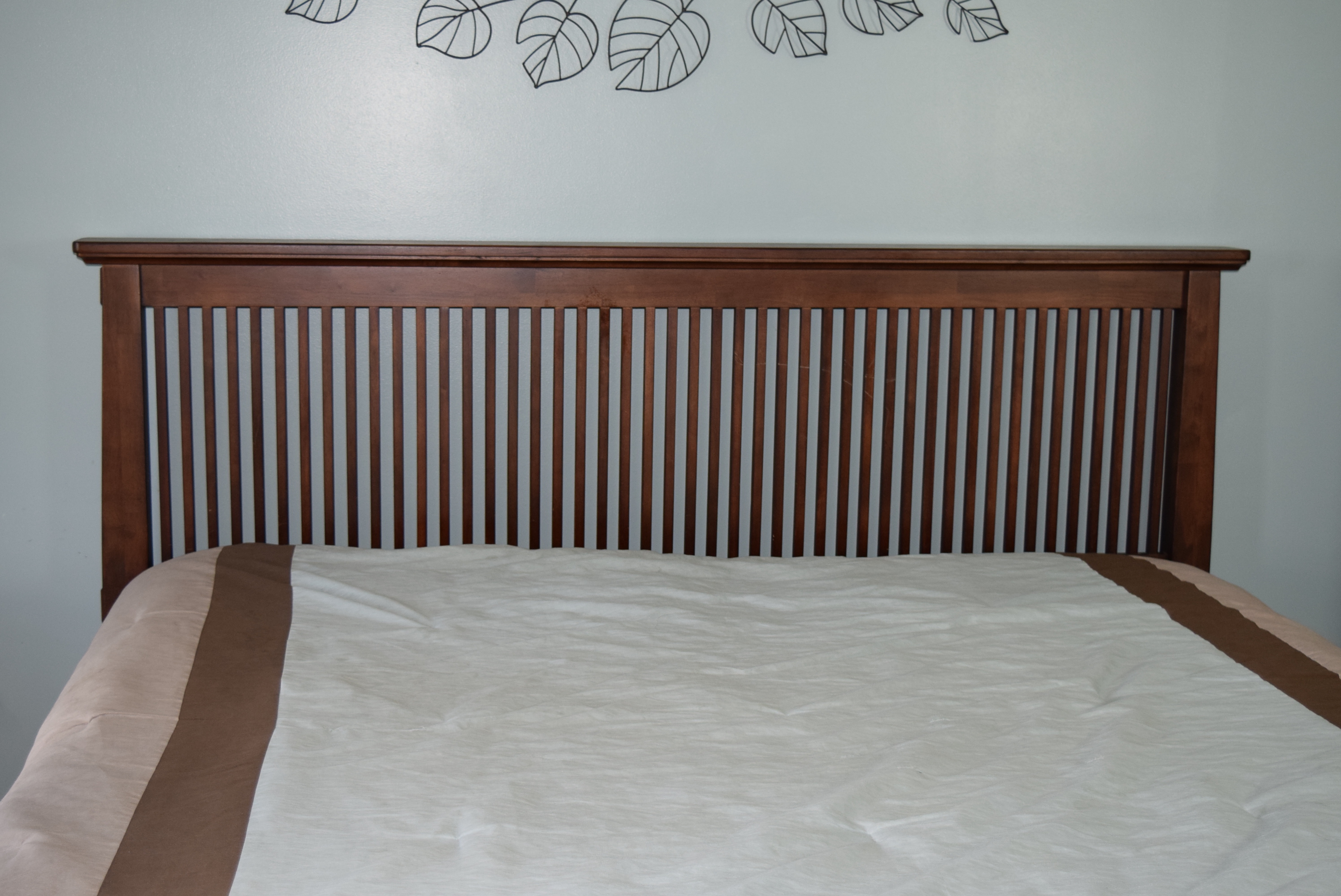 American Signature Arts and Crafts Style King Size Bed