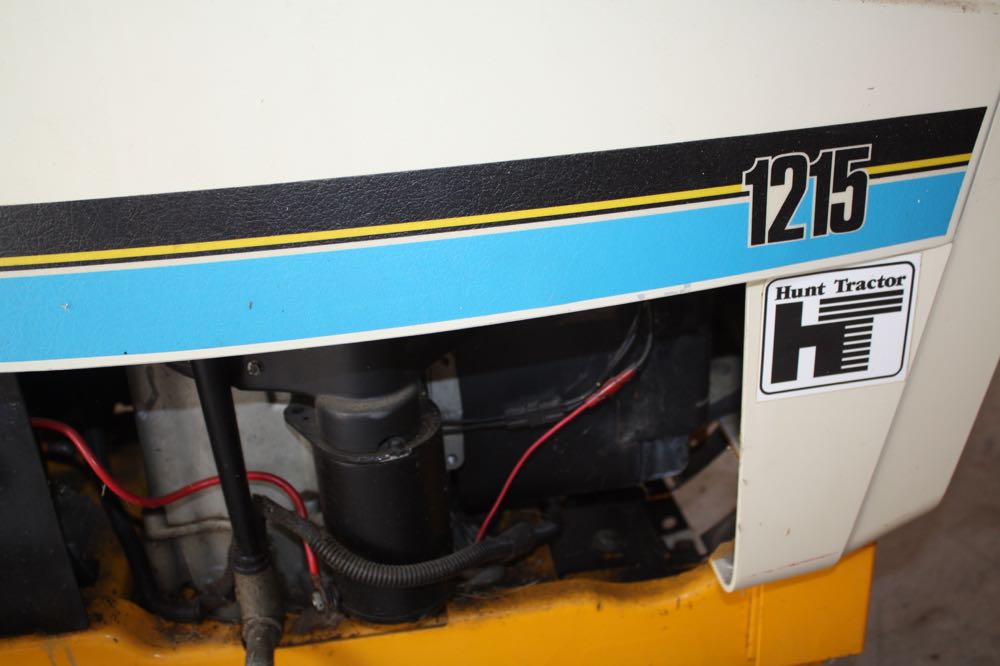 Vintage Cub Cadet 1250 Lawn Mower