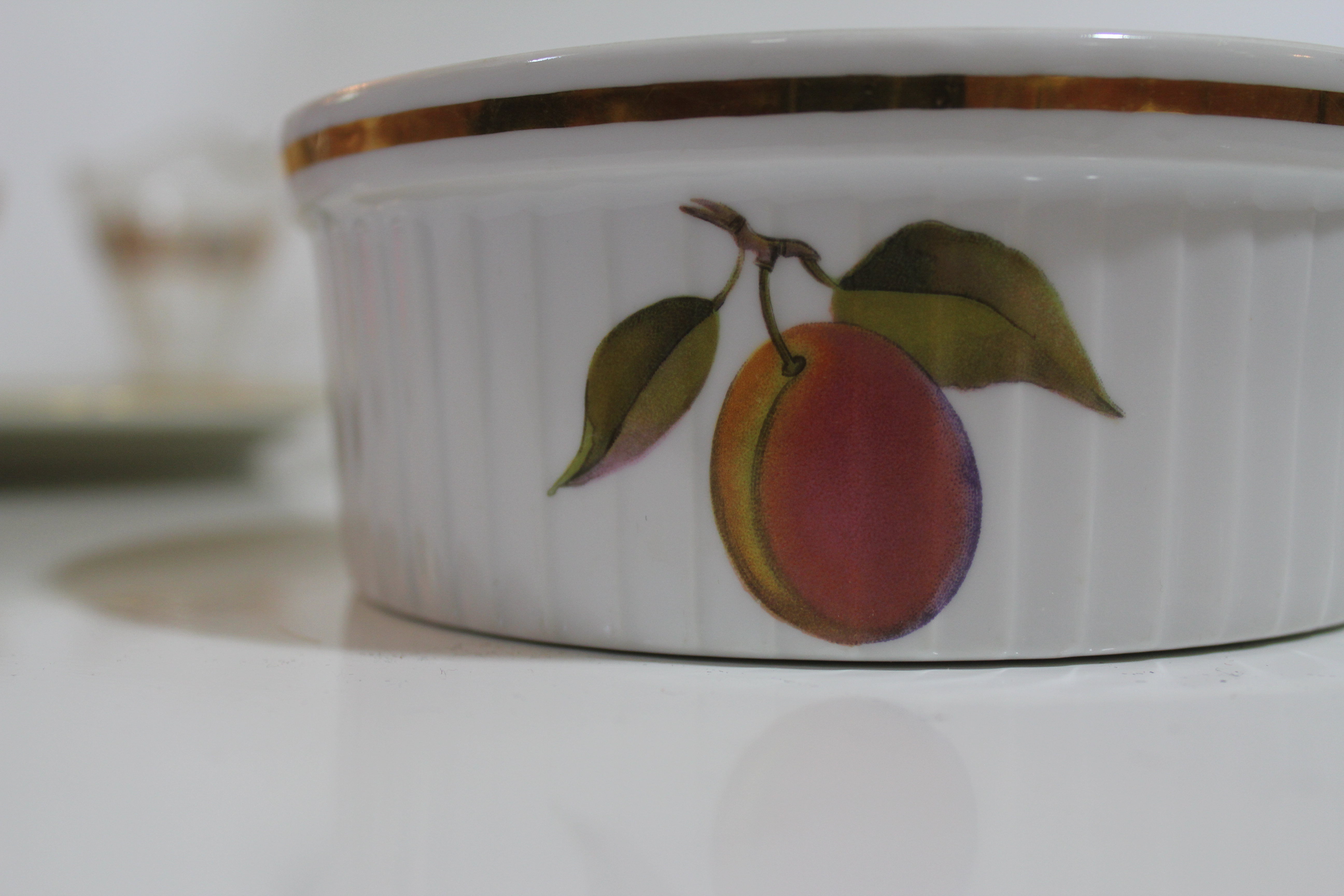 Gold Trimmed Designer Kitchenalia