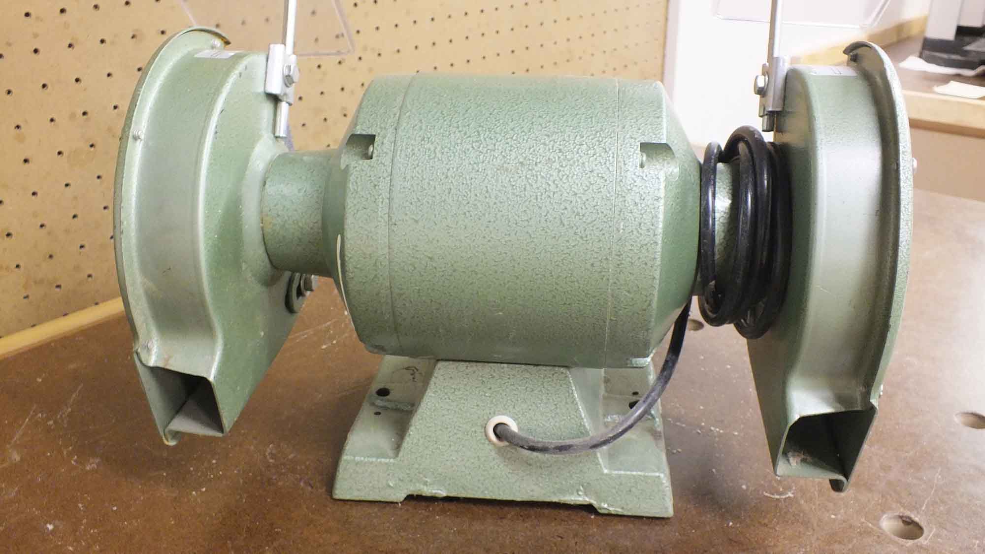 Cummins Mack Bench Grinder