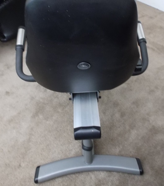 Vision Fitness R2250 HRT Semi-Recumbent Bike