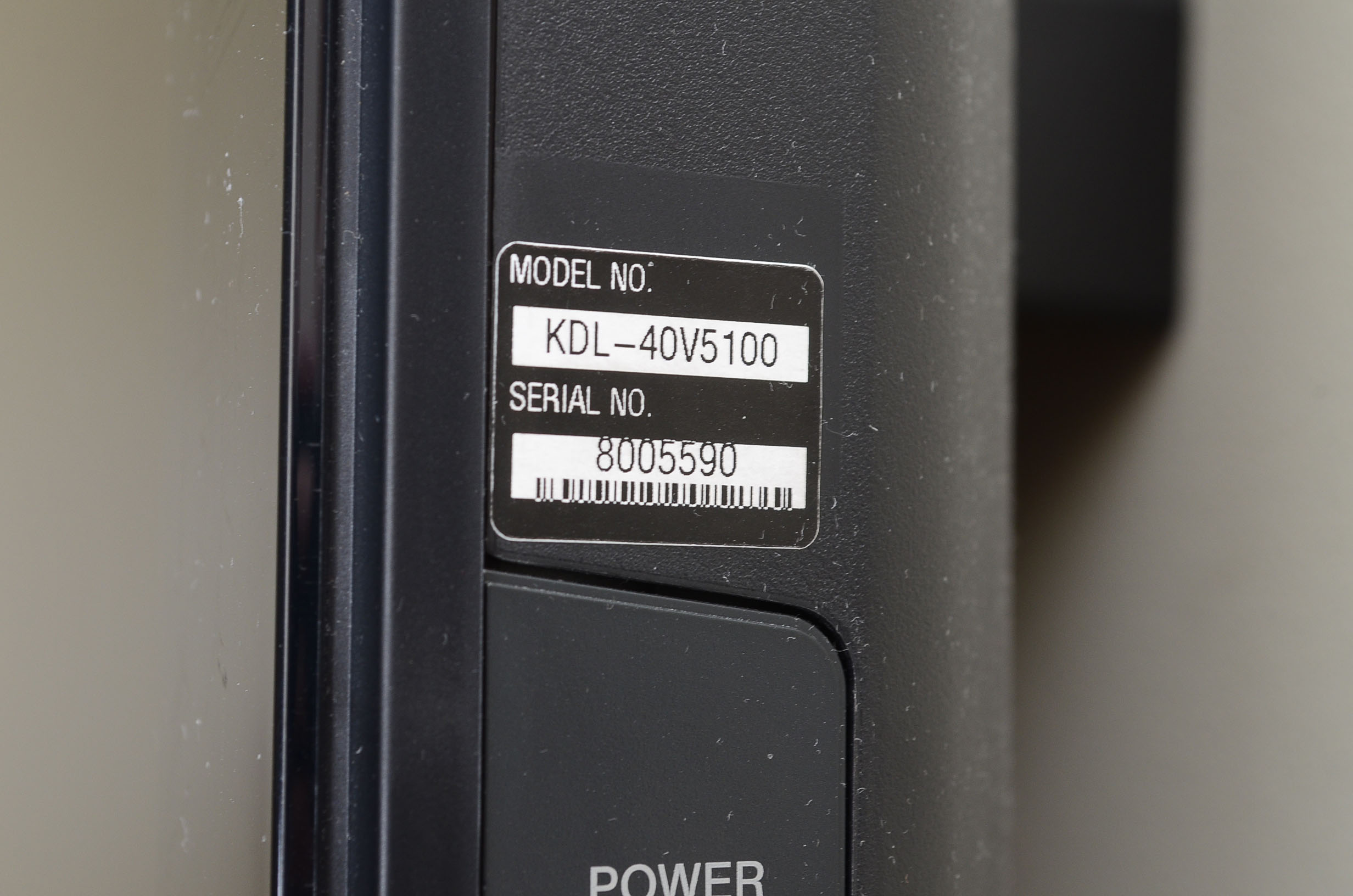 Sony Bravia 40" Flat Screen Television - KDL-40V5100