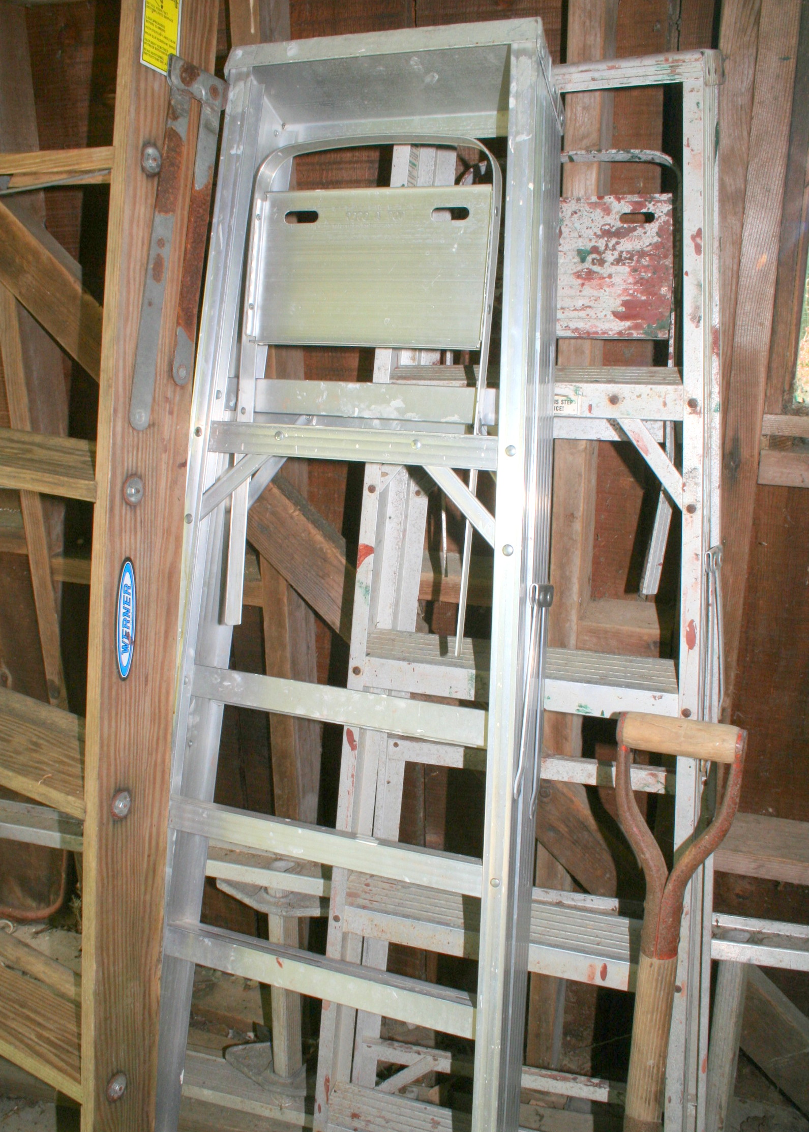 Assortment of Garage Items