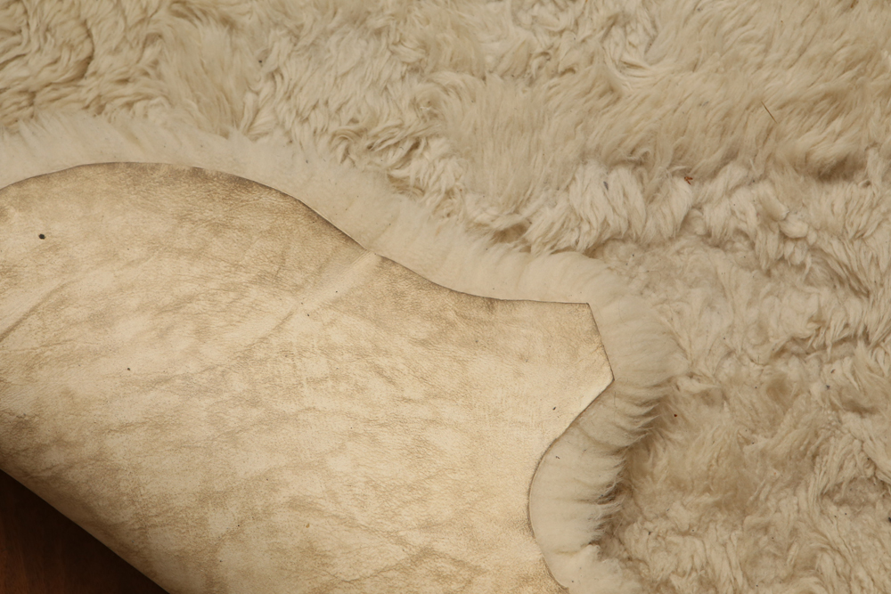 Bowron Bronze Star Wool Sheepskin Rug