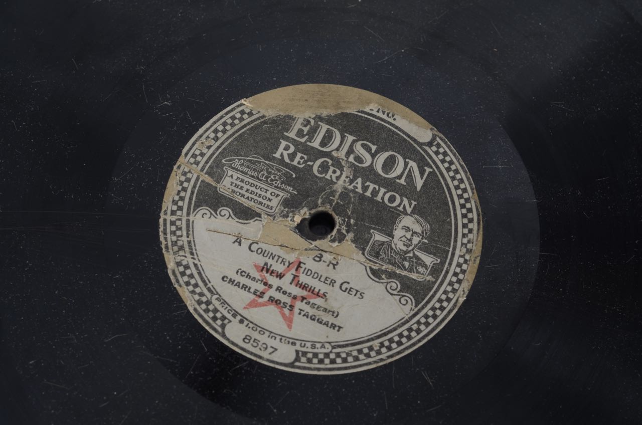 Vintage Kimball Crank Phonograph