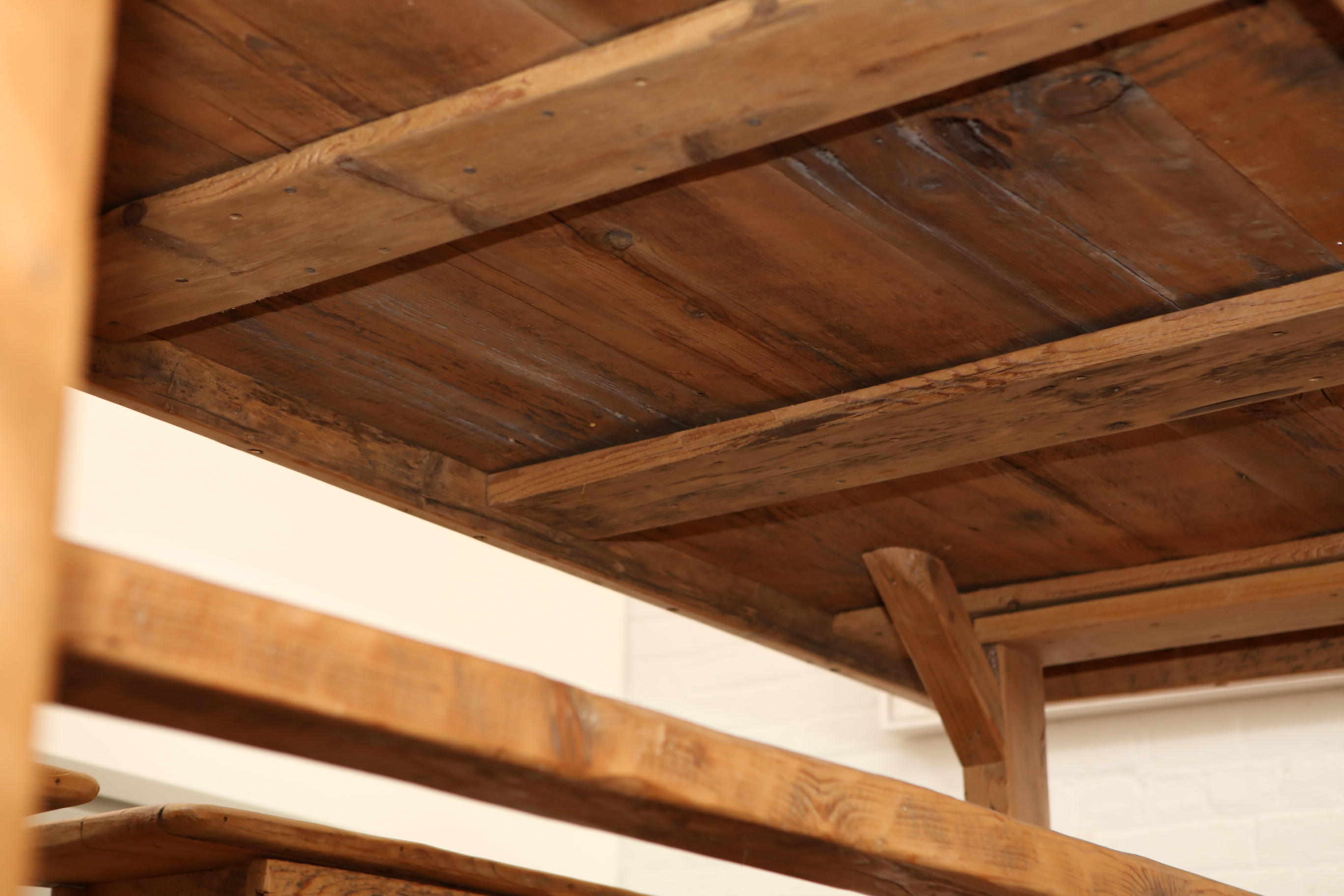 Robert Sherman Reclaimed Barnwood Dining Table and Four Benches