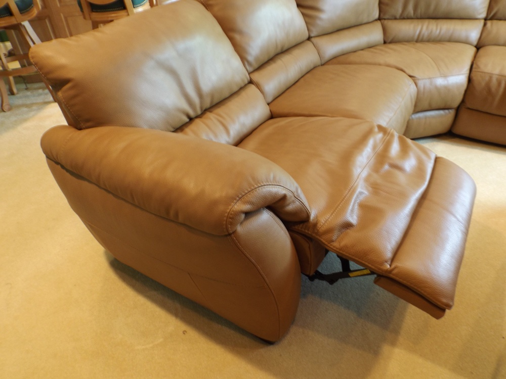Modern Sectional Sofa with Pair of Reclining Chairs