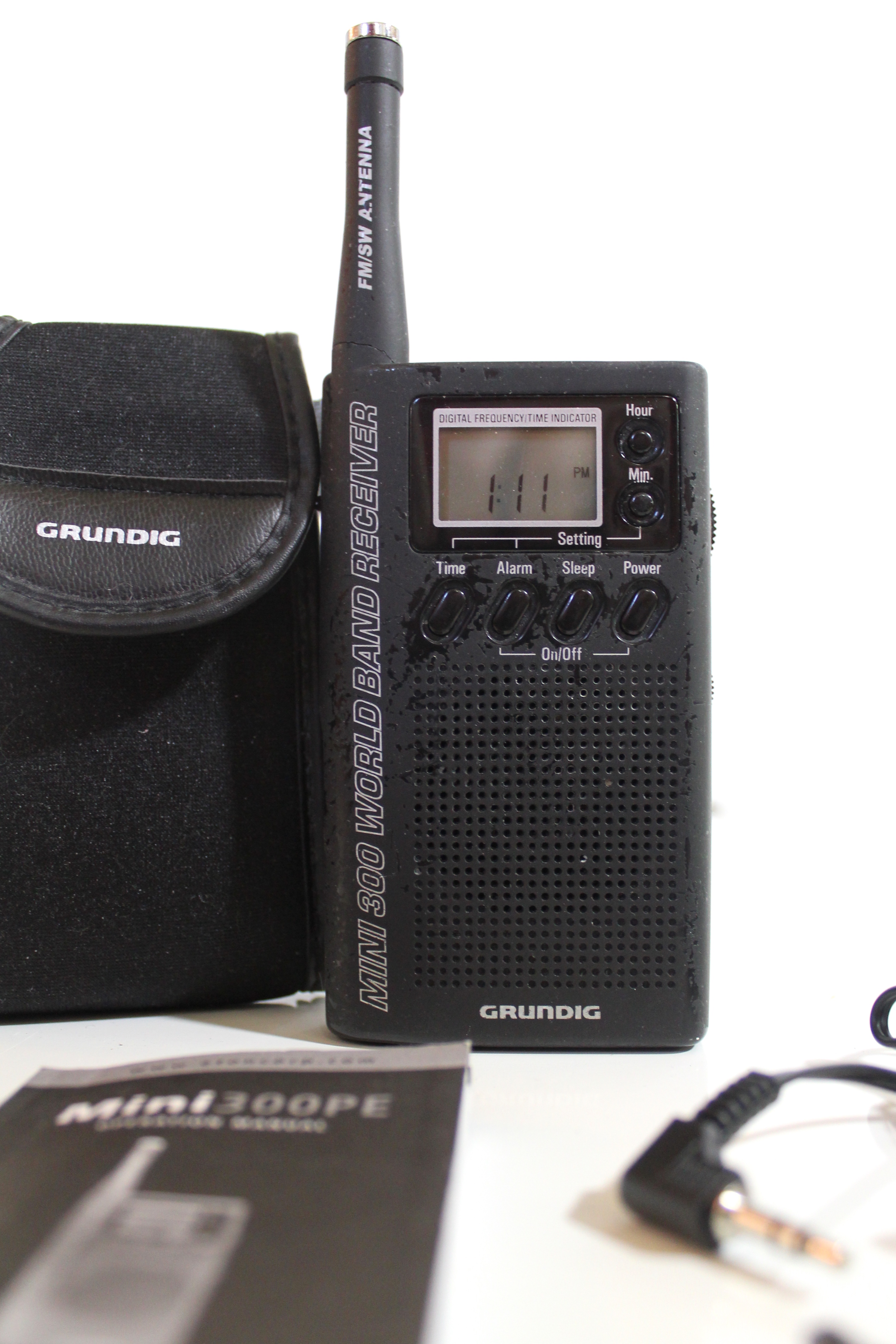 Eton Grundig Mini 300 PE Shortwave Radio
