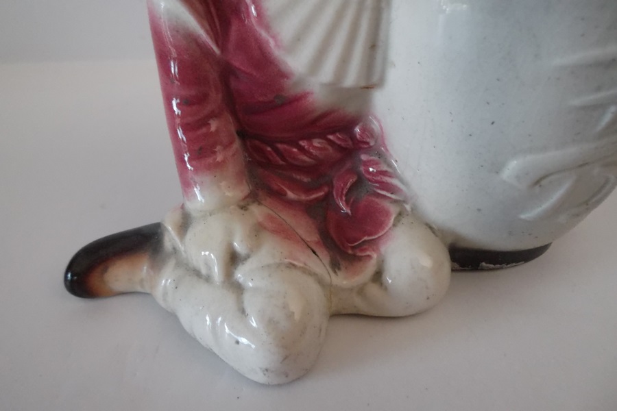 Assortment of Porcelain and Pottery Items