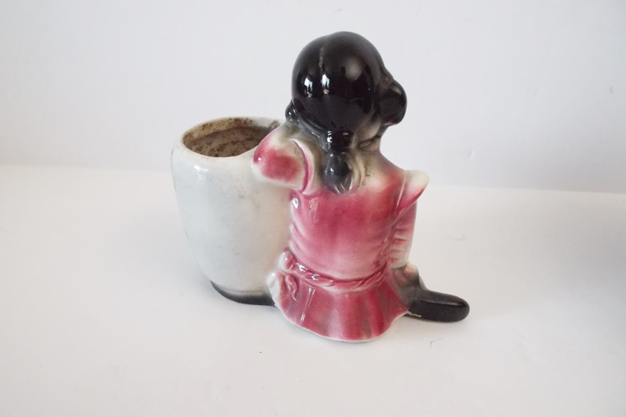 Assortment of Porcelain and Pottery Items