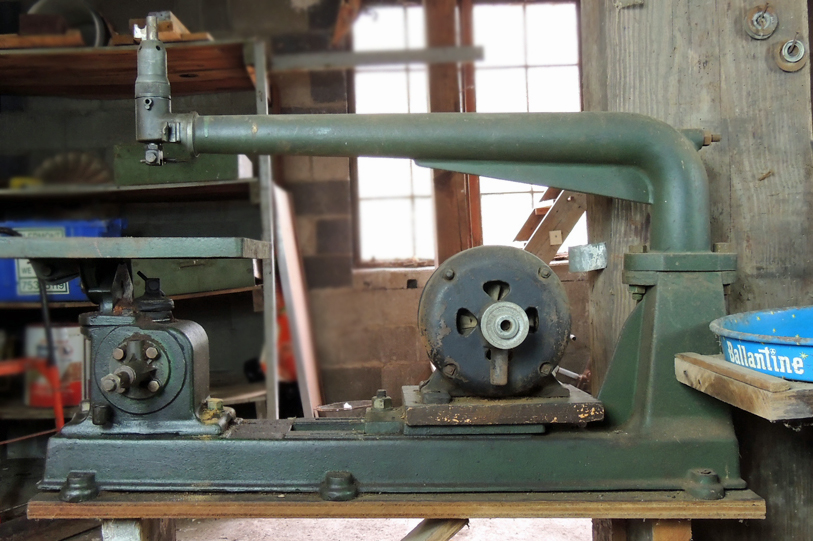 Vintage Walker-Turner 24" Scroll Saw with Bench Grinder