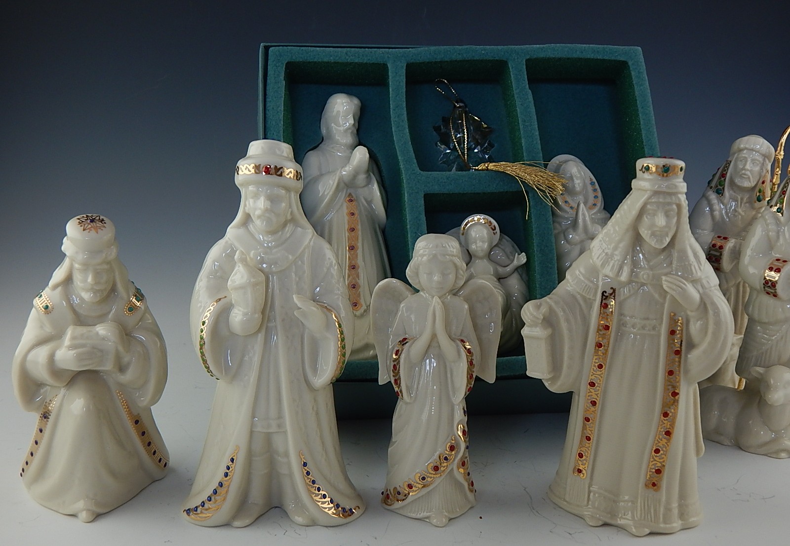 Lenox China Jewels Collection Nativity Set and Wood Creche