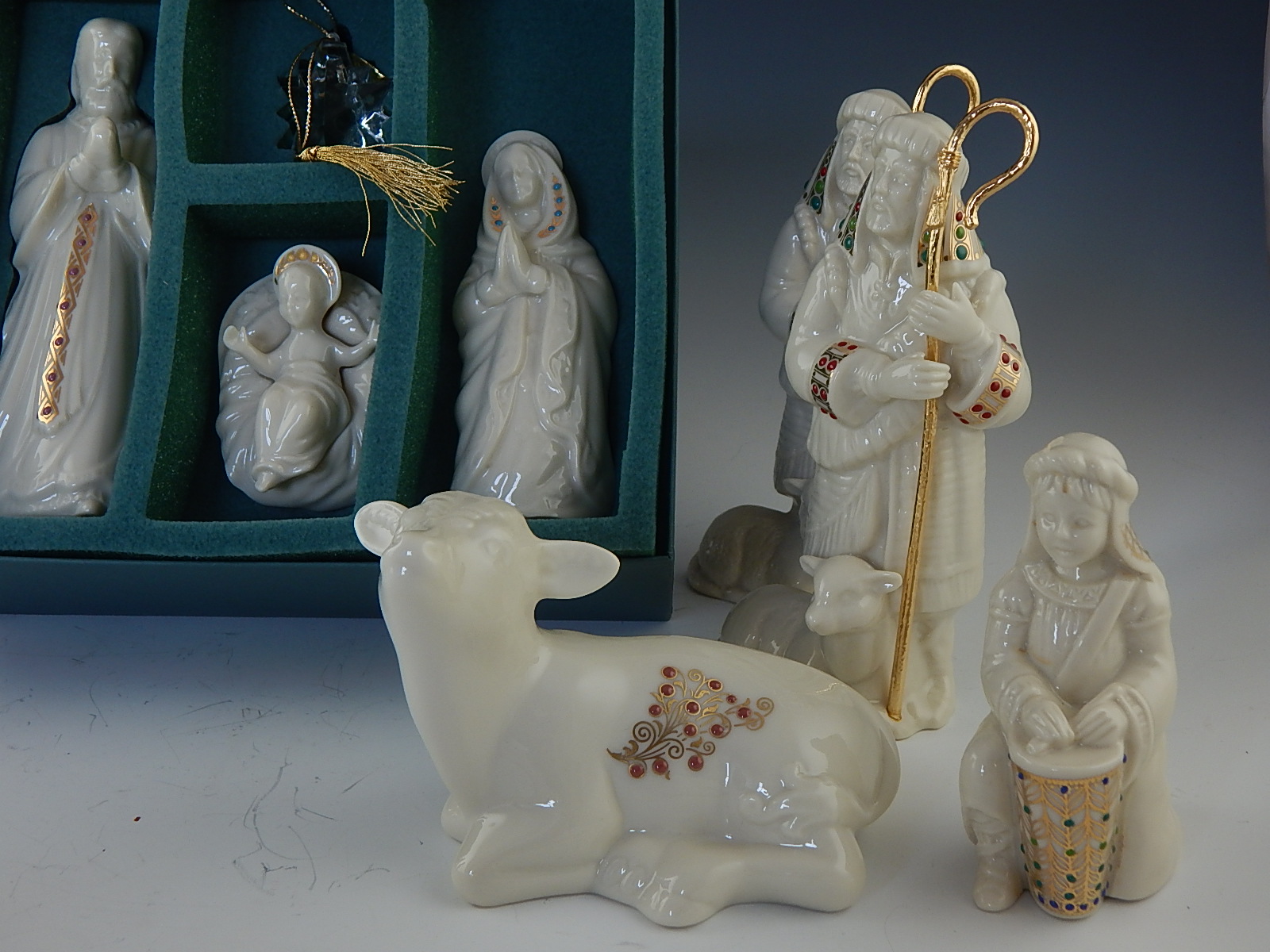 Lenox China Jewels Collection Nativity Set and Wood Creche