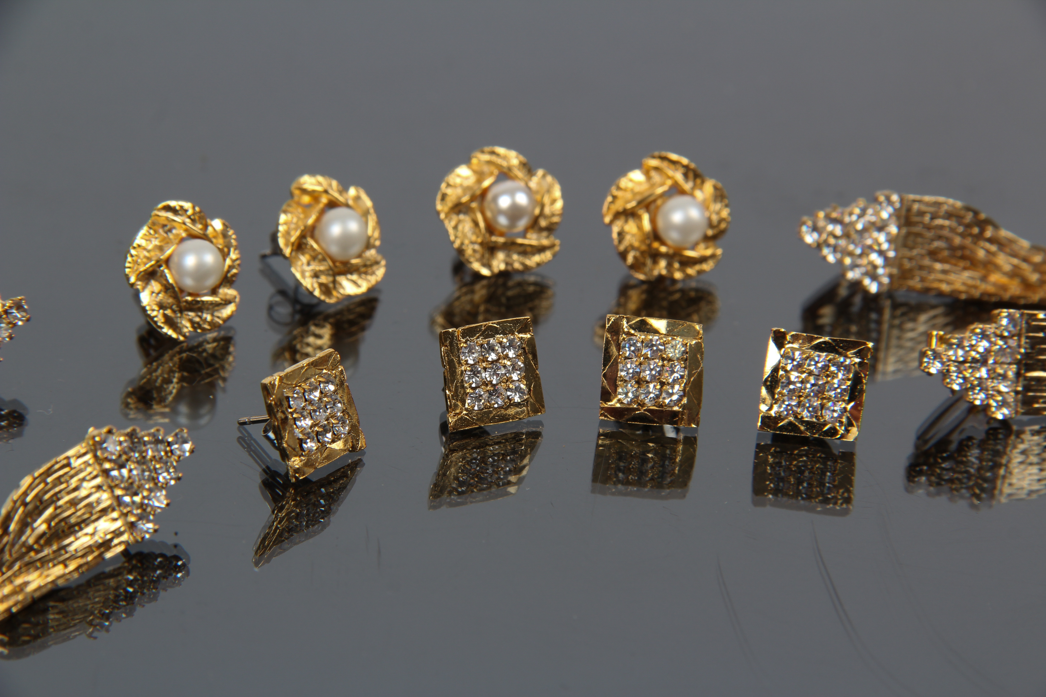 Gift Lot of Vintage Costume Earrings