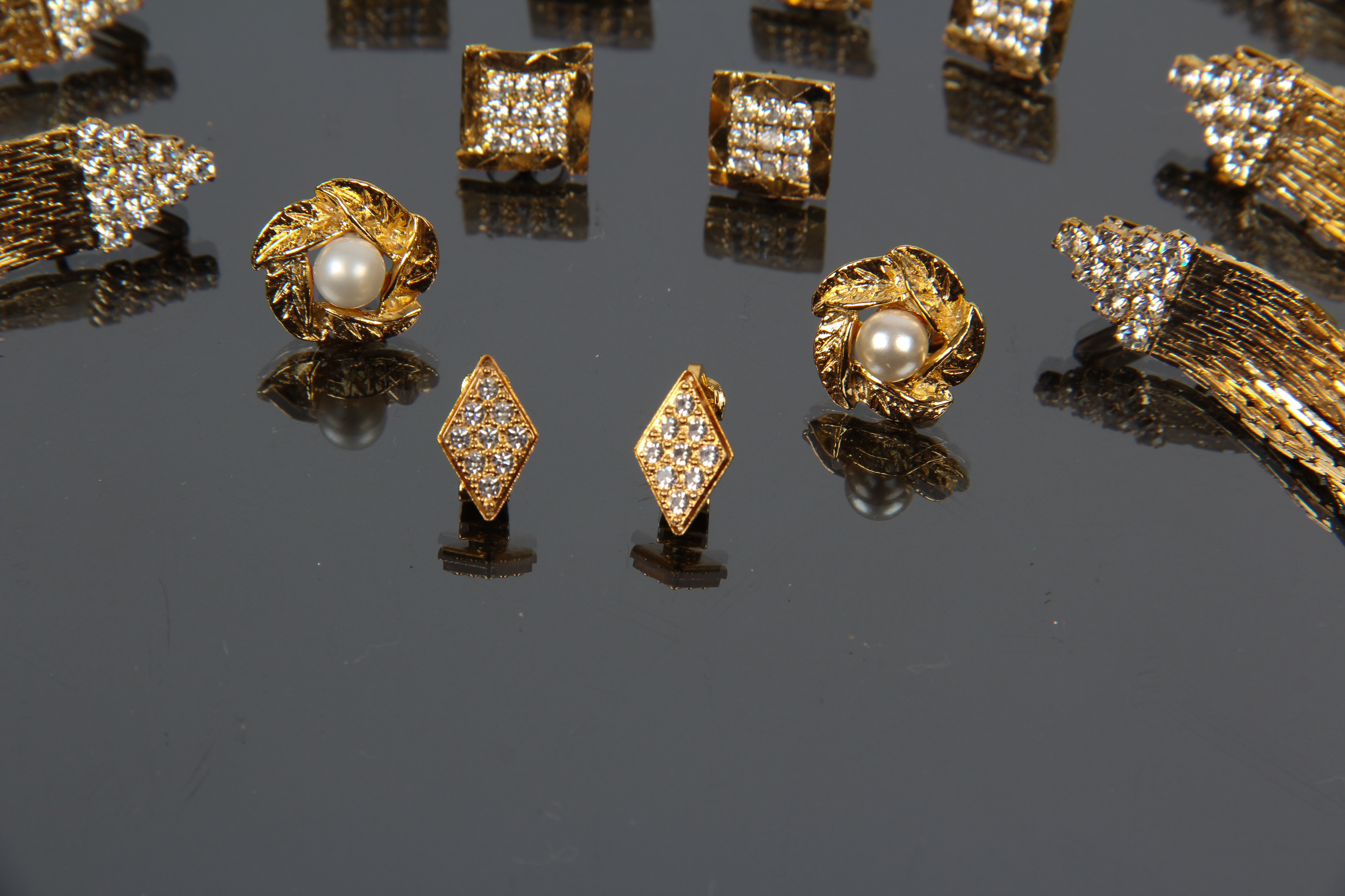 Gift Lot of Vintage Costume Earrings