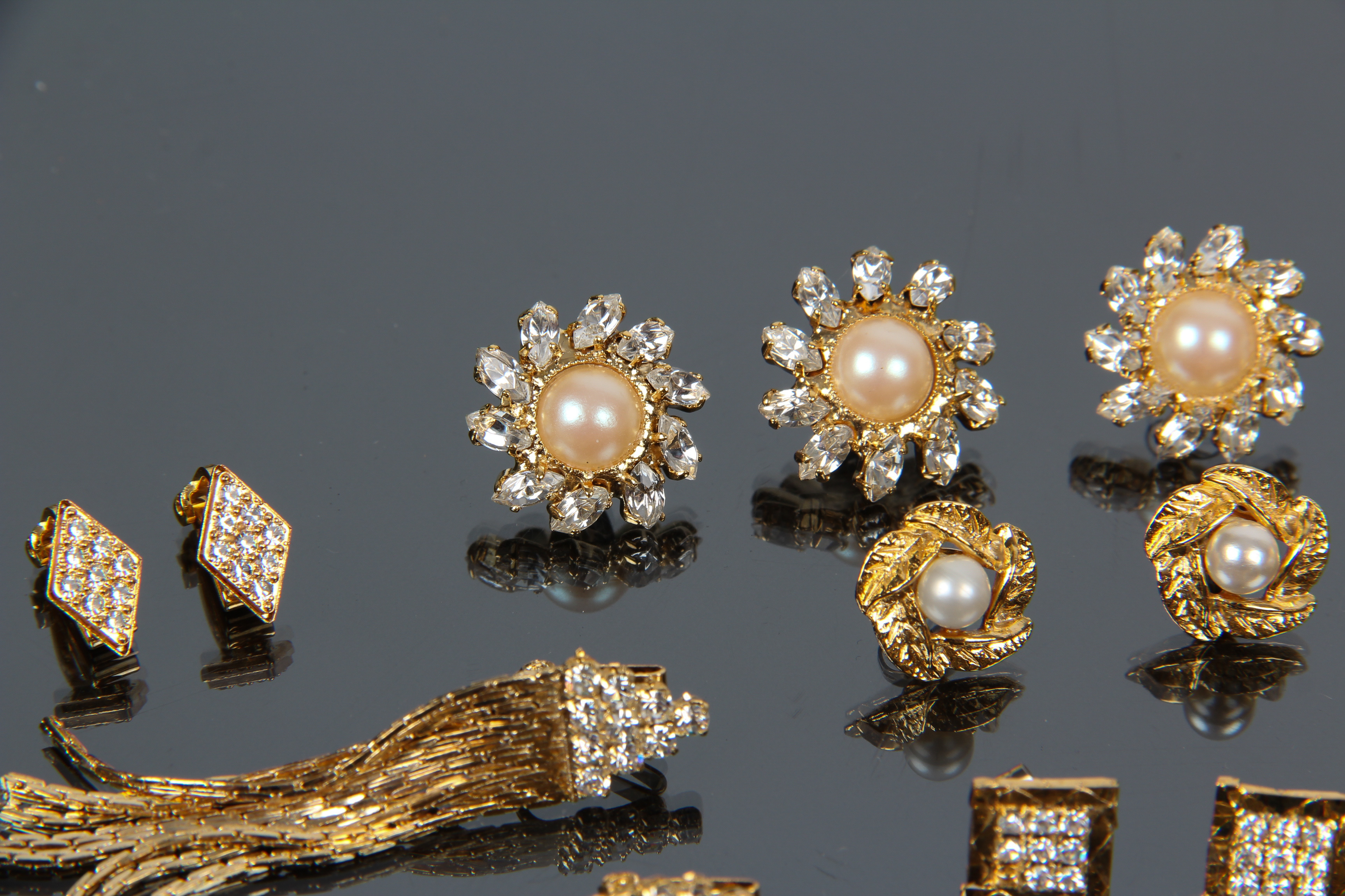 Gift Lot of Vintage Costume Earrings