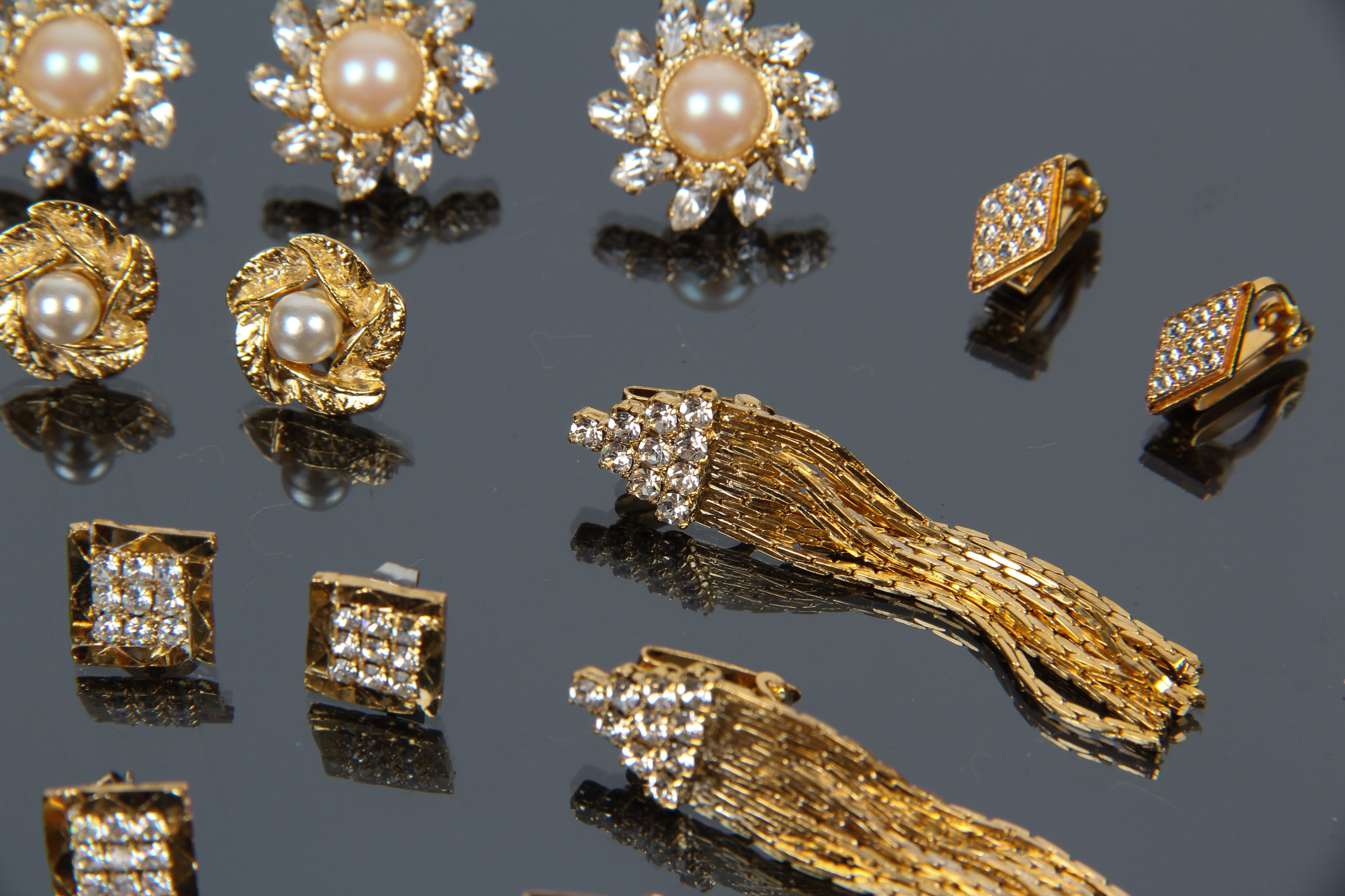 Gift Lot of Vintage Costume Earrings