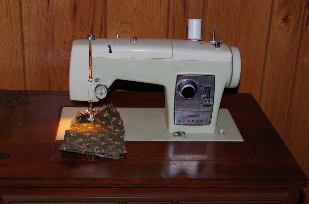 Vintage Sears Kenmore Sewing Machine in Cabinet