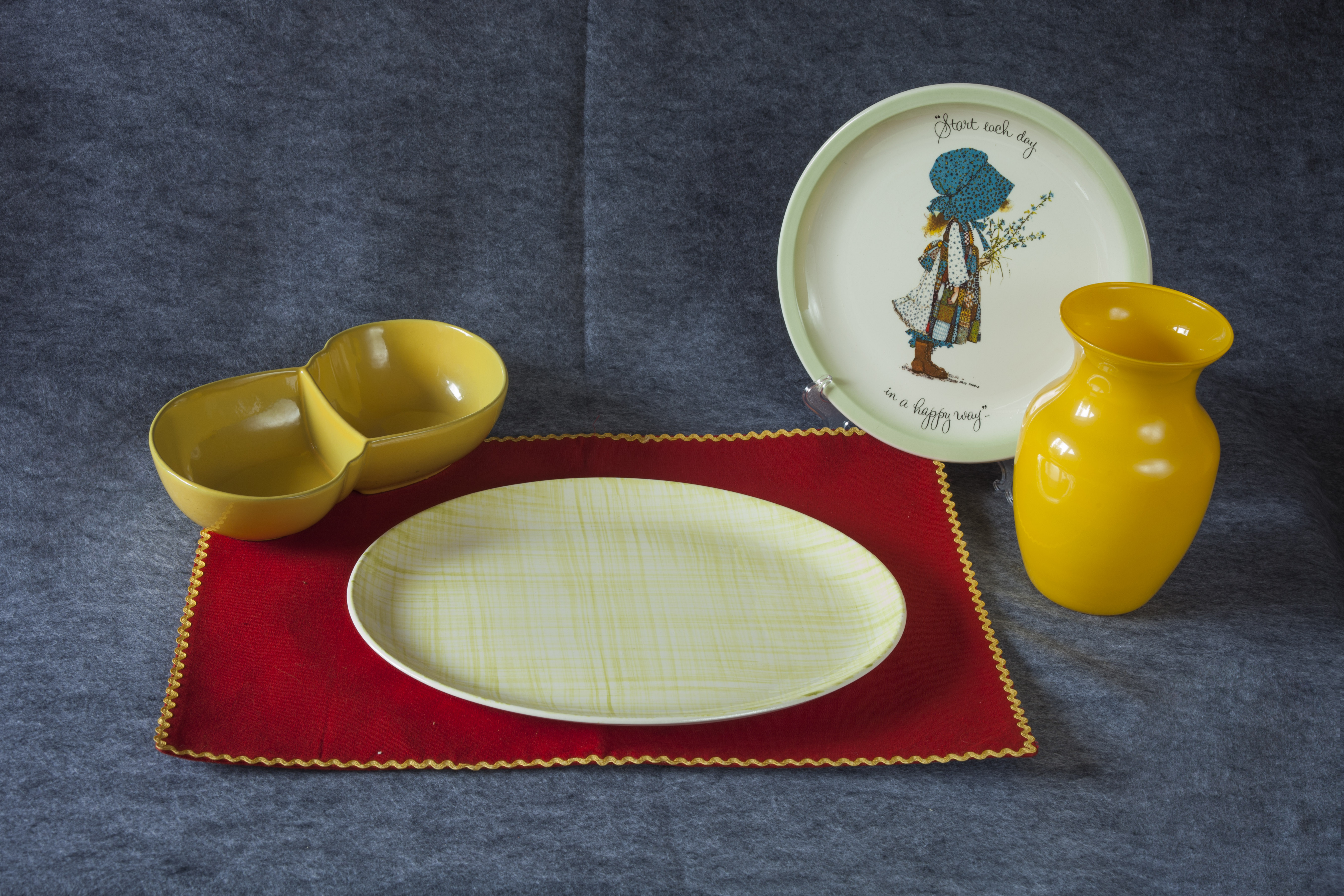Brightly Colored Table Decor with Collectors Plate