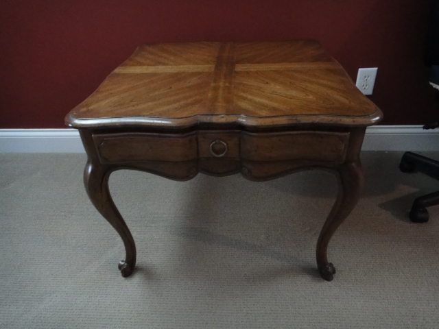 Vintage Drexel Heritage End Table