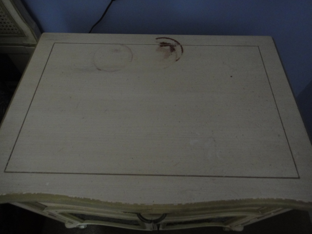 Three Piece Vintage Henredon Bedroom Set