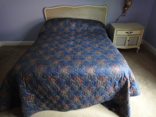 Three Piece Vintage Henredon Bedroom Set