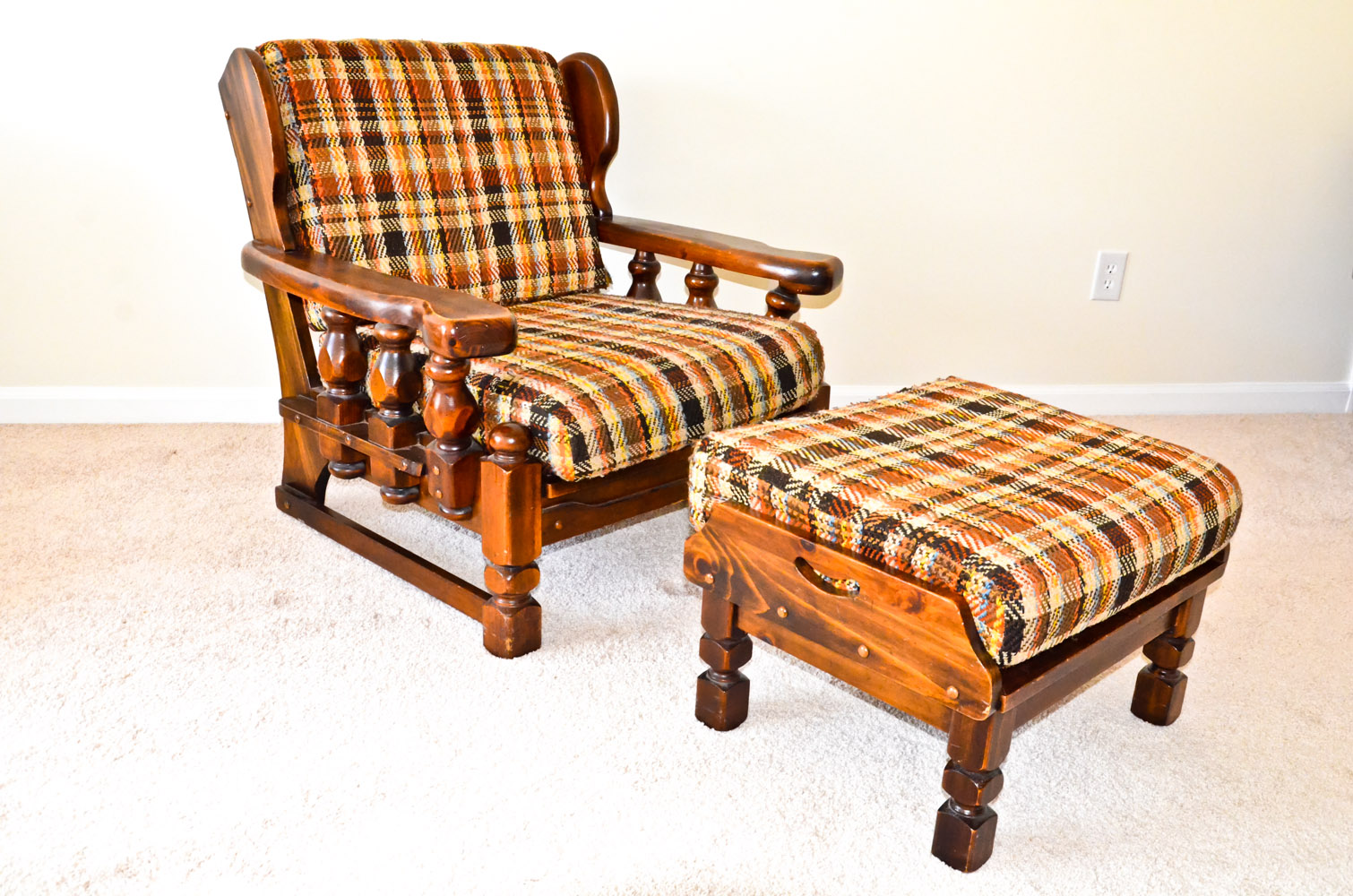 1970's Sofa And Chairs